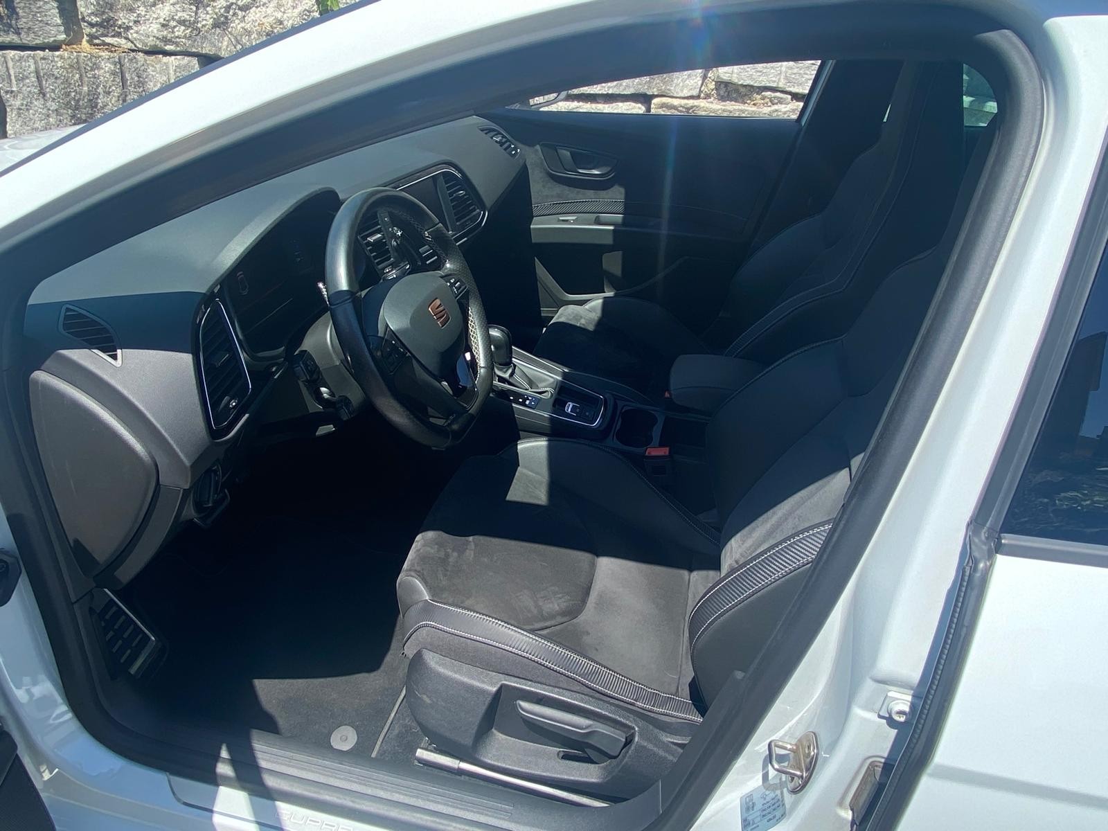 SEAT Leon 2.0 TSI SWISS Cupra 290 DSG-image-11