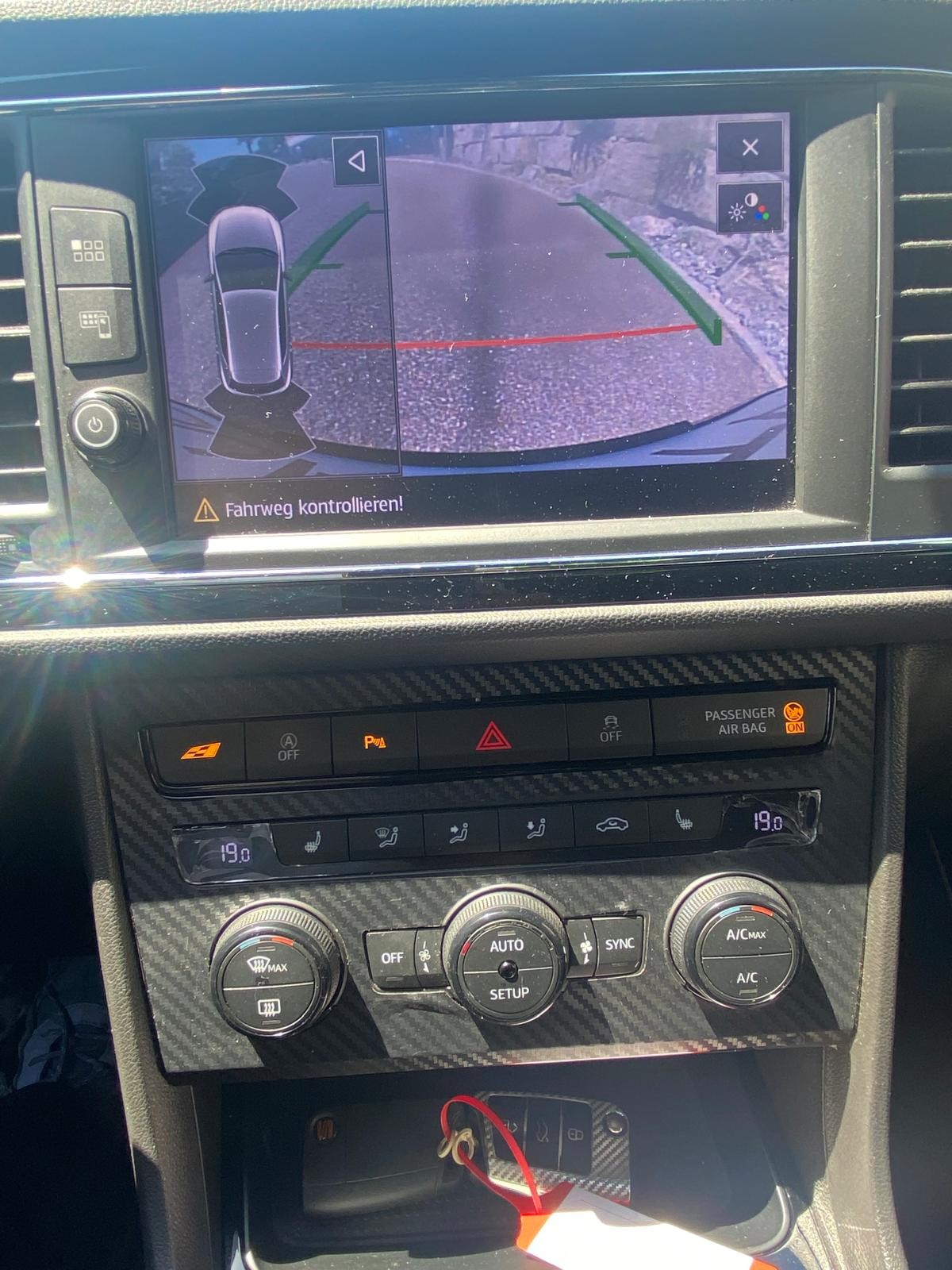 SEAT Leon 2.0 TSI SWISS Cupra 290 DSG-image-14