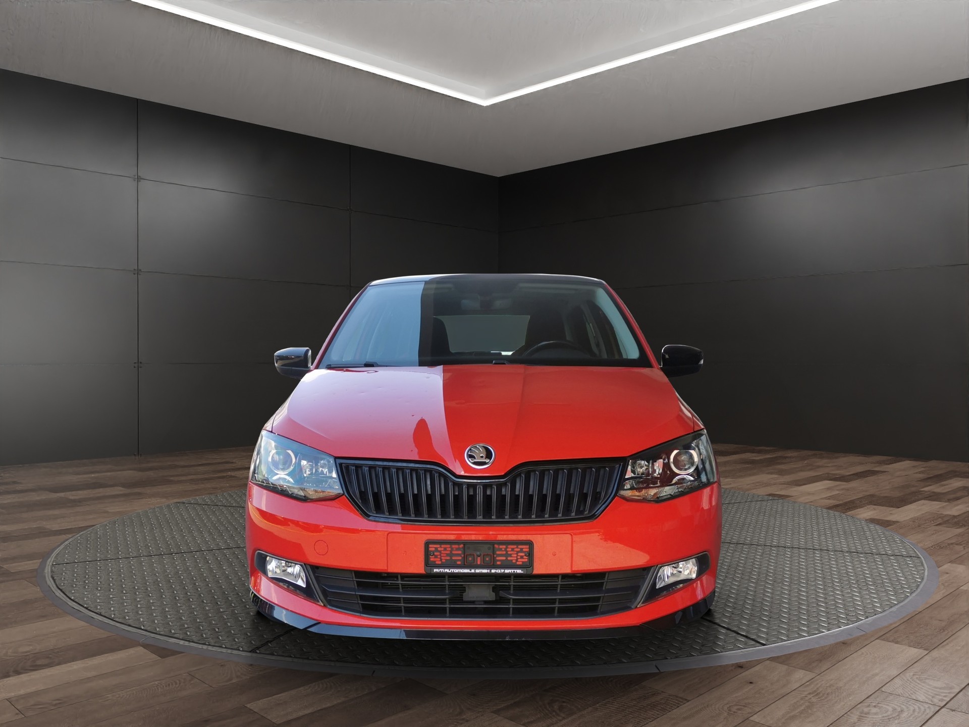 SKODA Fabia 1.2 TSI Monte Carlo-showroom-element-2
