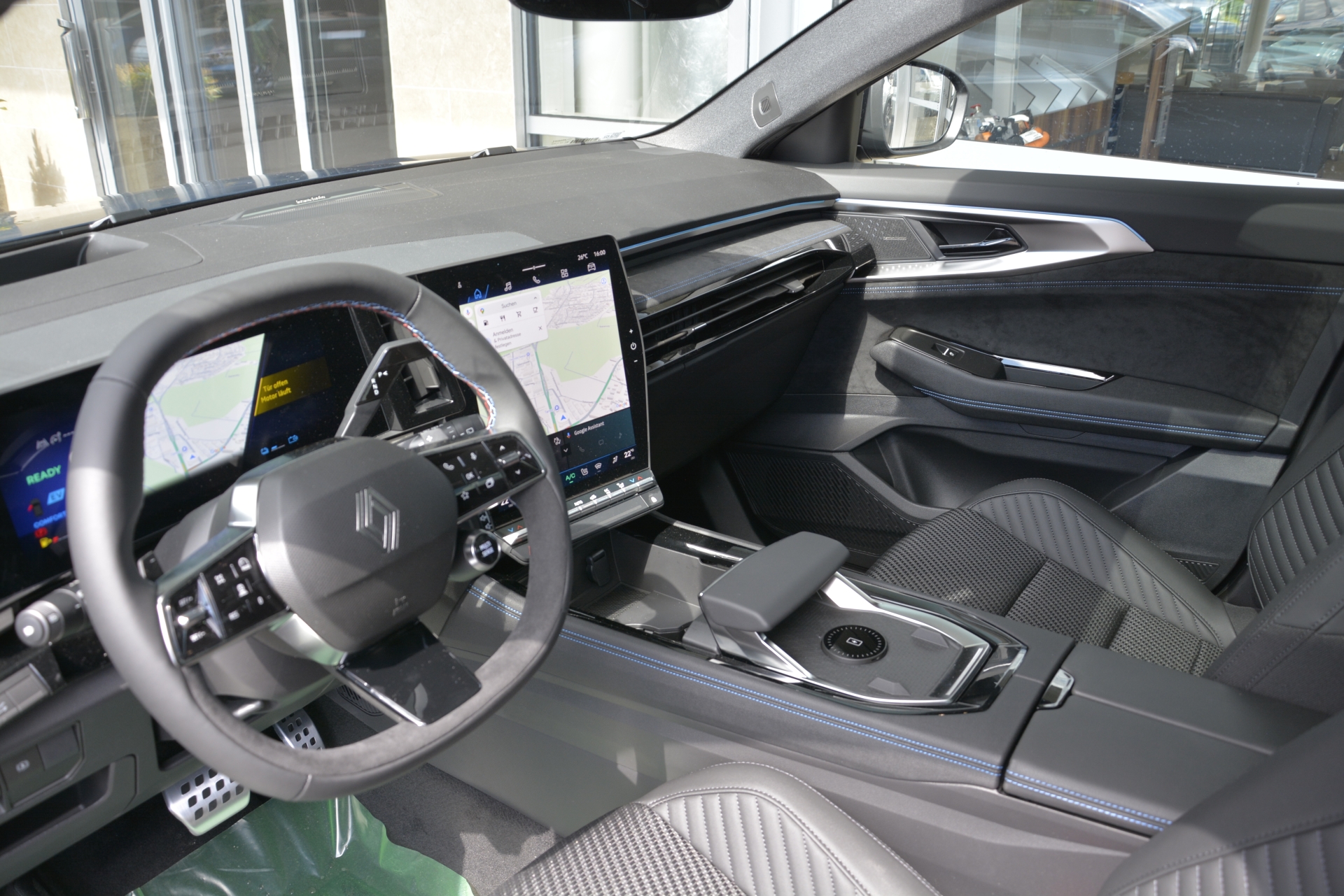 RENAULT Austral esprit Alpine full hybrid E-Tech 200-image-4