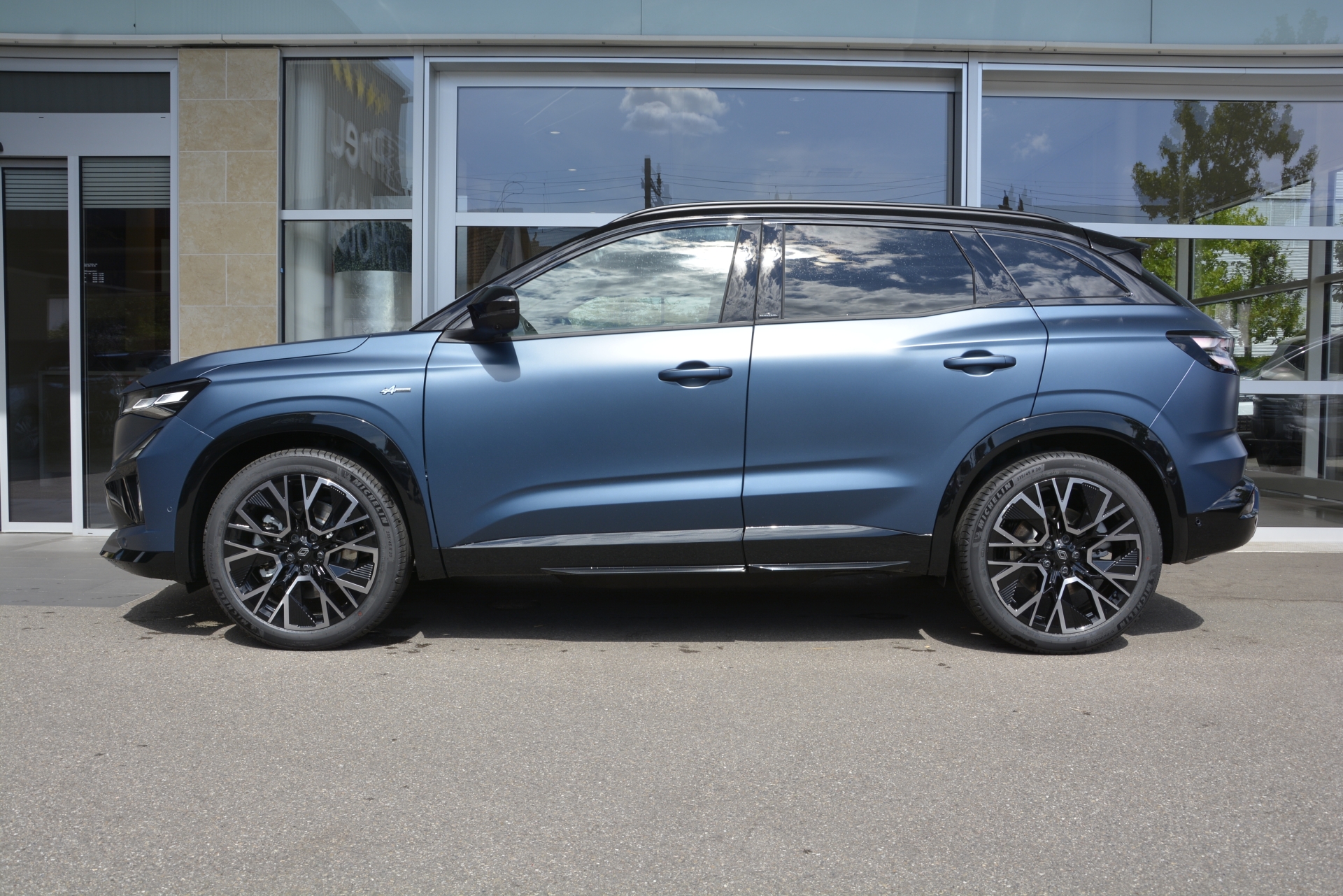 RENAULT Austral esprit Alpine full hybrid E-Tech 200-image-2