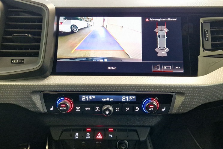 AUDI A1 Sportback 30 TFSI S Line Attraction S-tronic-image-8