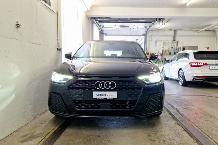 AUDI A1 Sportback 30 TFSI S Line Attraction S-tronic-image-3