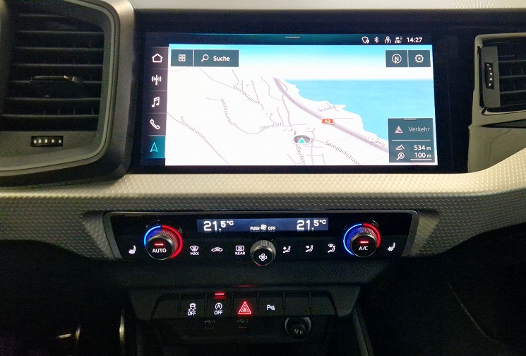 AUDI A1 Sportback 30 TFSI S Line Attraction S-tronic-image-10