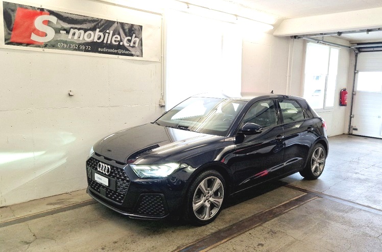 AUDI A1 Sportback 30 TFSI S Line Attraction S-tronic-image-0