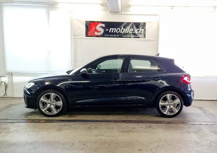 AUDI A1 Sportback 30 TFSI S Line Attraction S-tronic-image-1