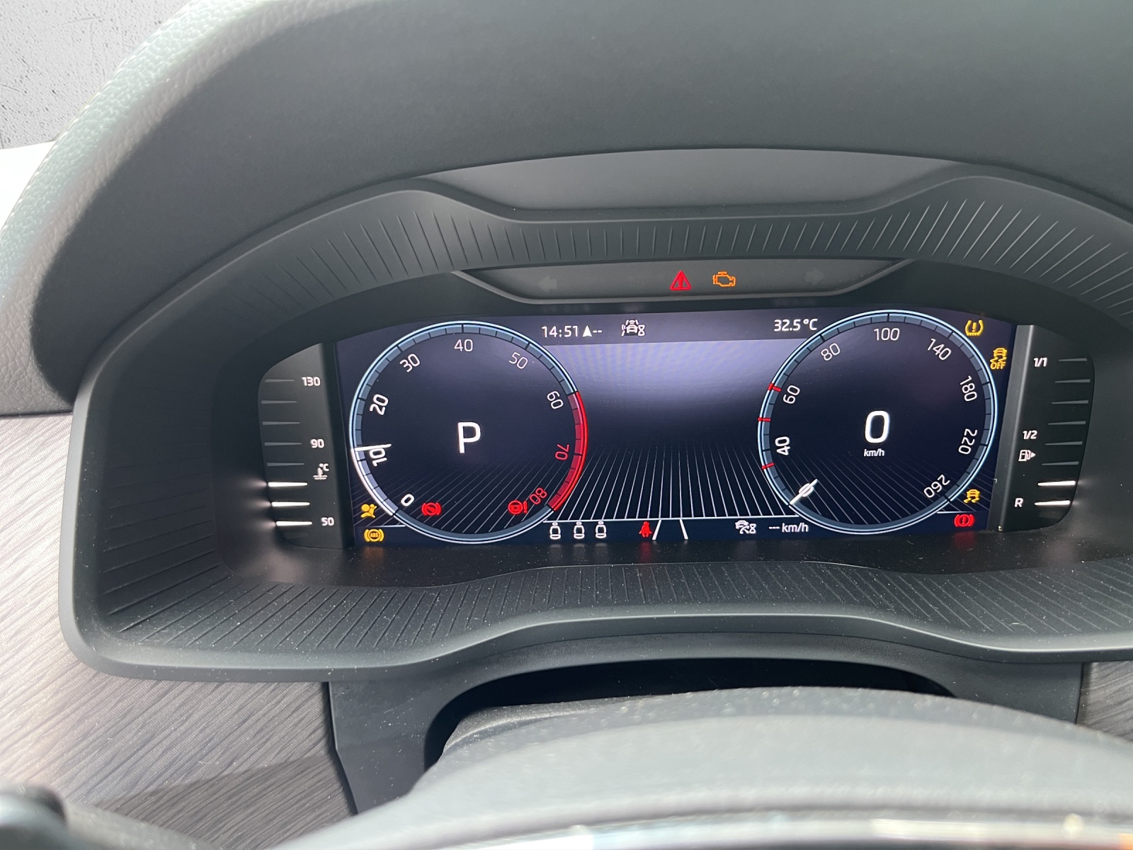 SKODA Kodiaq 2.0 TSI 4x4 Style-image-5