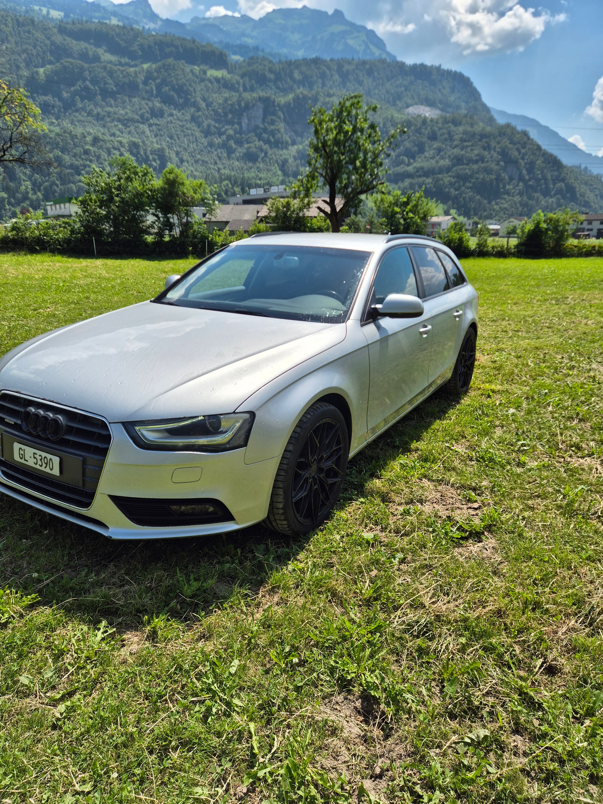 AUDI 2.0 TFSI 211 quattro-image-0