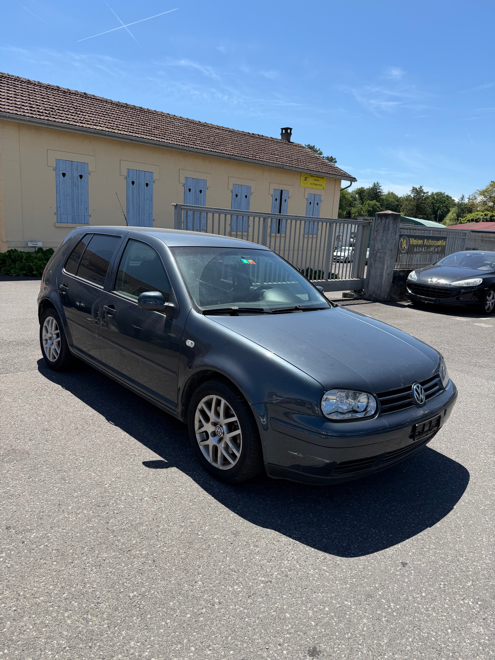 VW Golf 1.9 TDI PD Highline-image-0