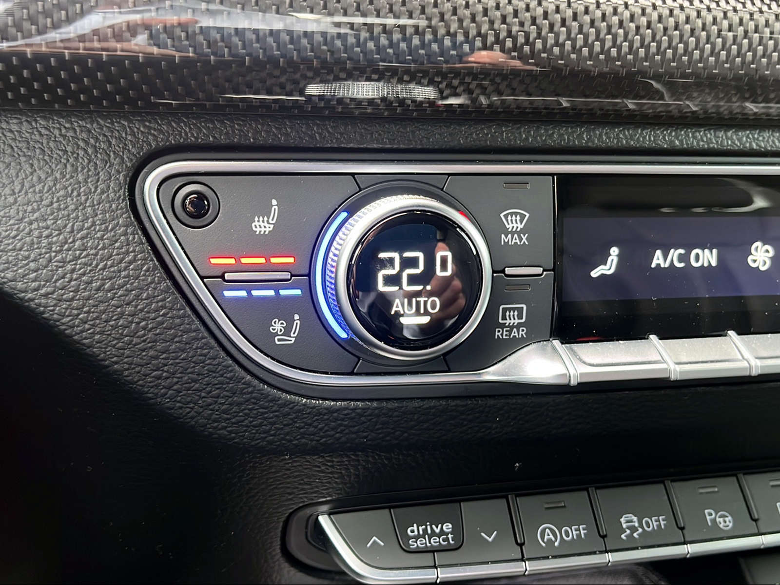 AUDI SQ5 TDI quattro tiptronic Navarrablau Metallic-image-16