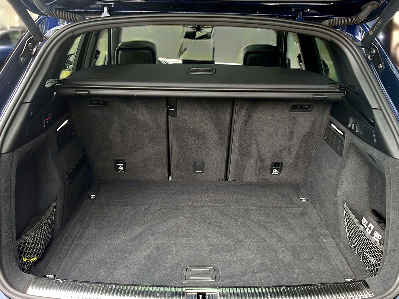 AUDI SQ5 TDI quattro tiptronic Navarrablau Metallic-image-5