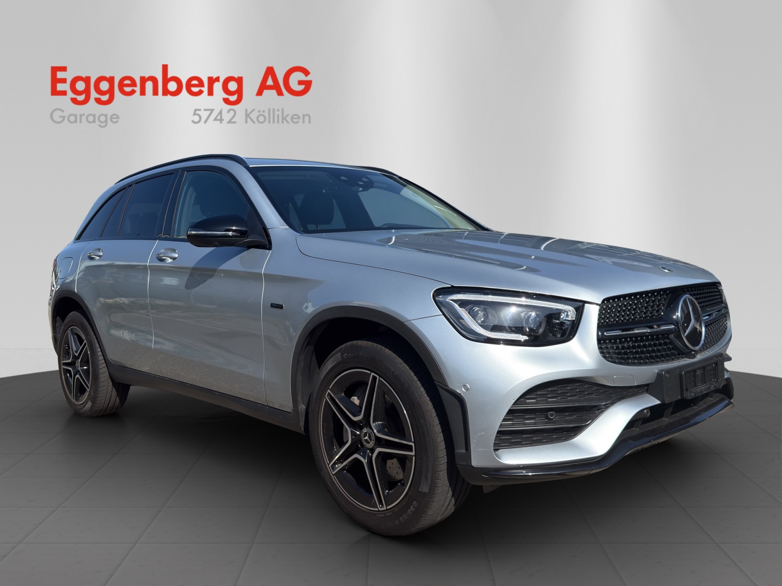 MERCEDES-BENZ GLC 300 de AMG Line 4Matic 9G-Tronic, 8-fach bereift-image-6