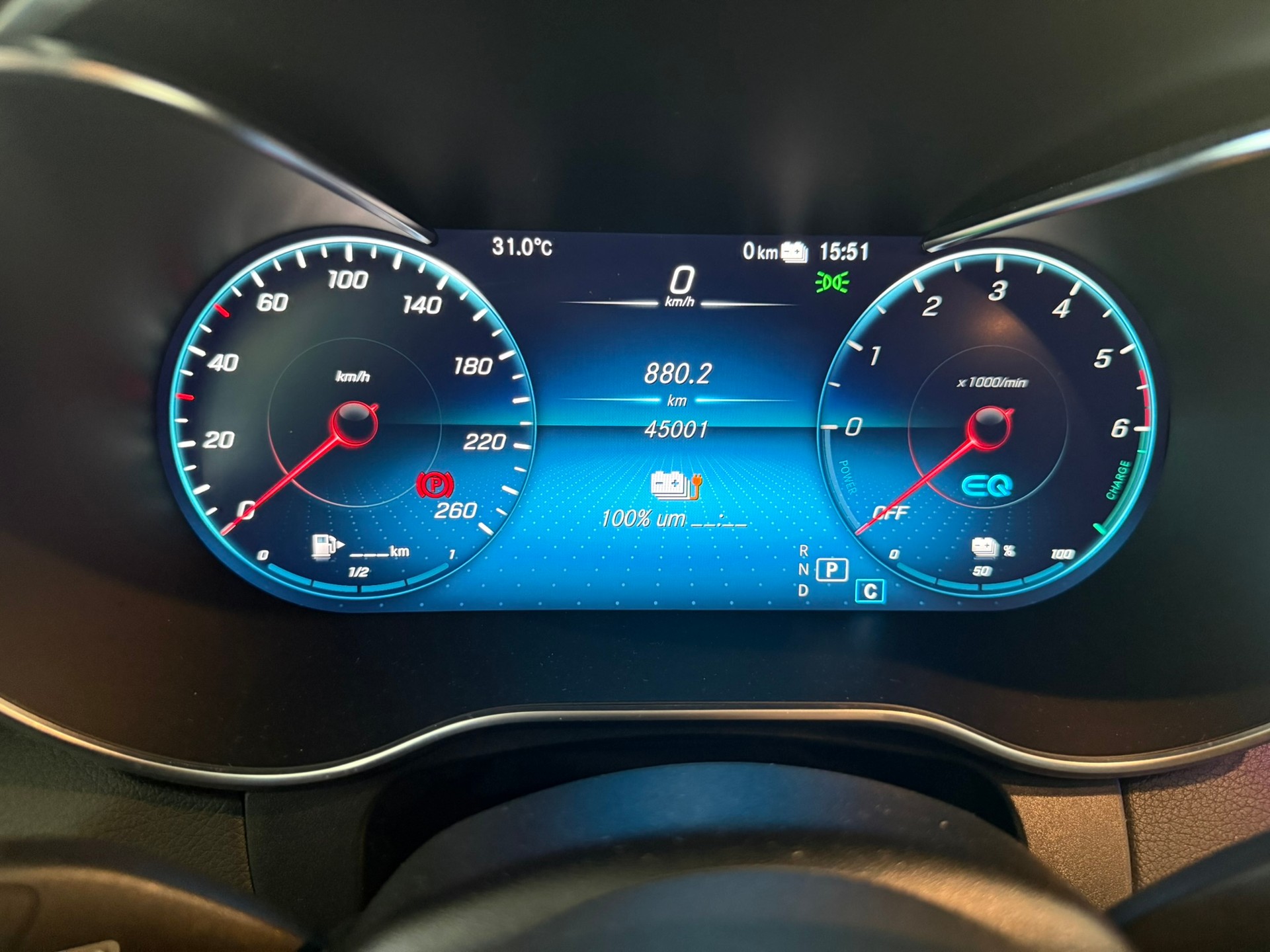 MERCEDES-BENZ GLC 300 de AMG Line 4Matic 9G-Tronic, 8-fach bereift-image-15