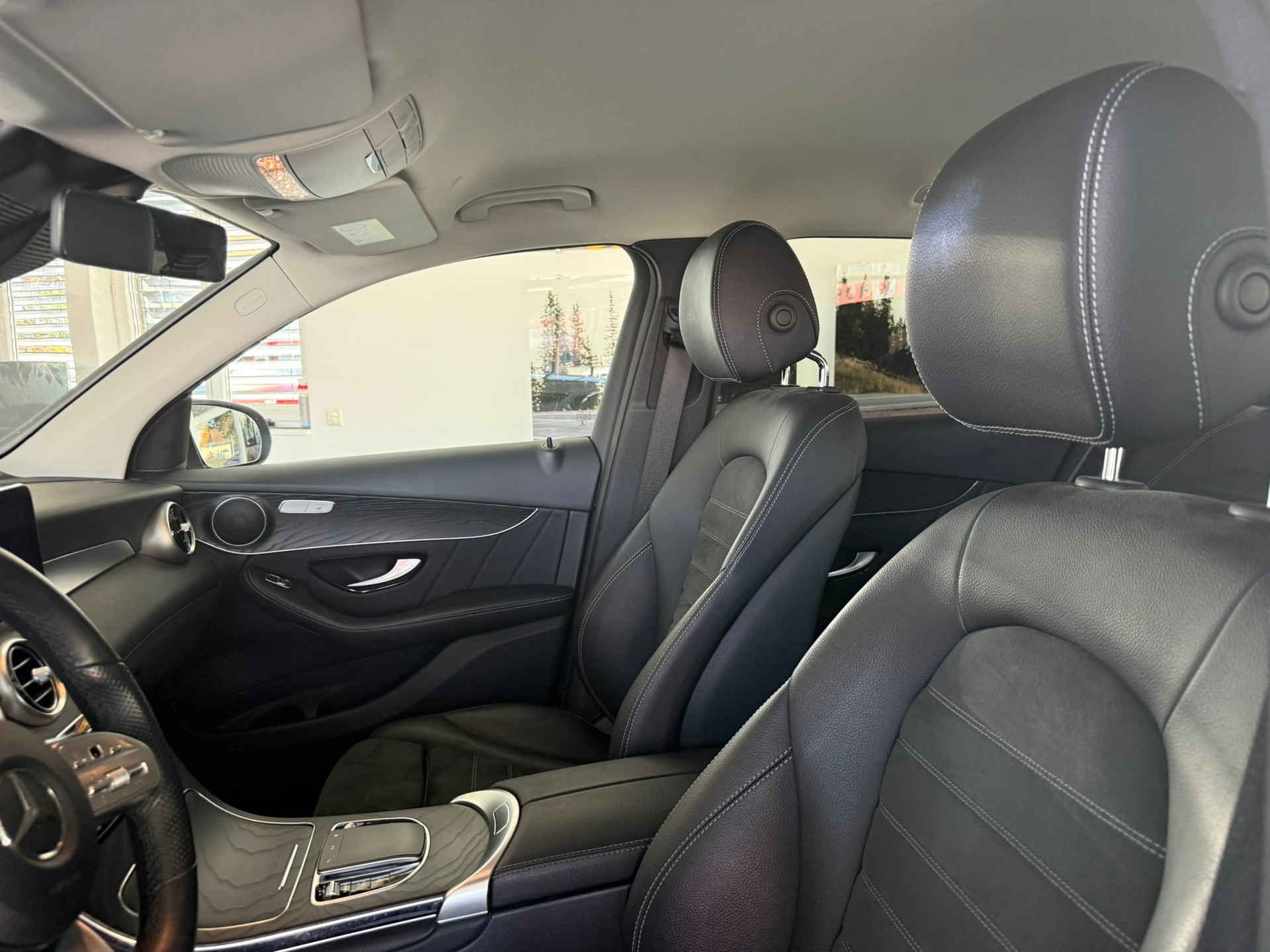 MERCEDES-BENZ GLC 300 de AMG Line 4Matic 9G-Tronic, 8-fach bereift-image-14