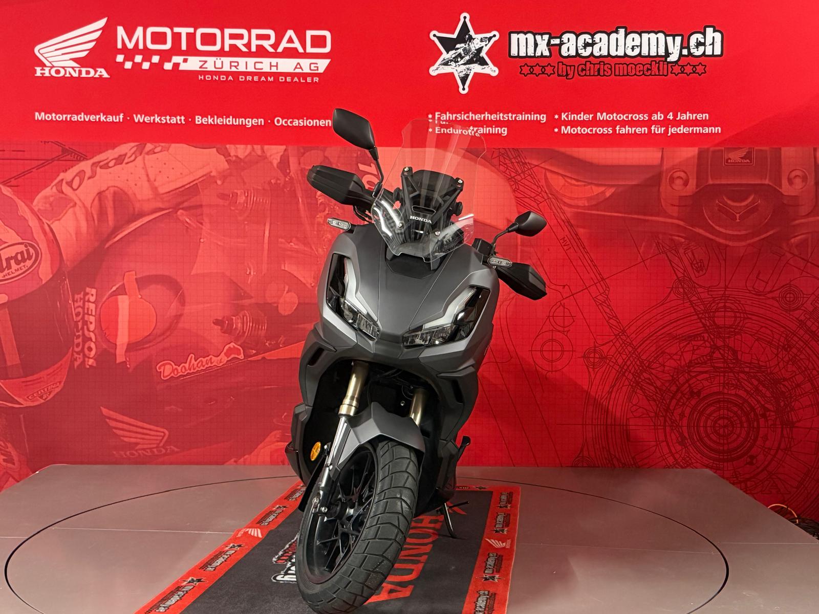 HONDA **Honda ADV 350**Grau**Occasionsfahrzeug**-showroom-element-2