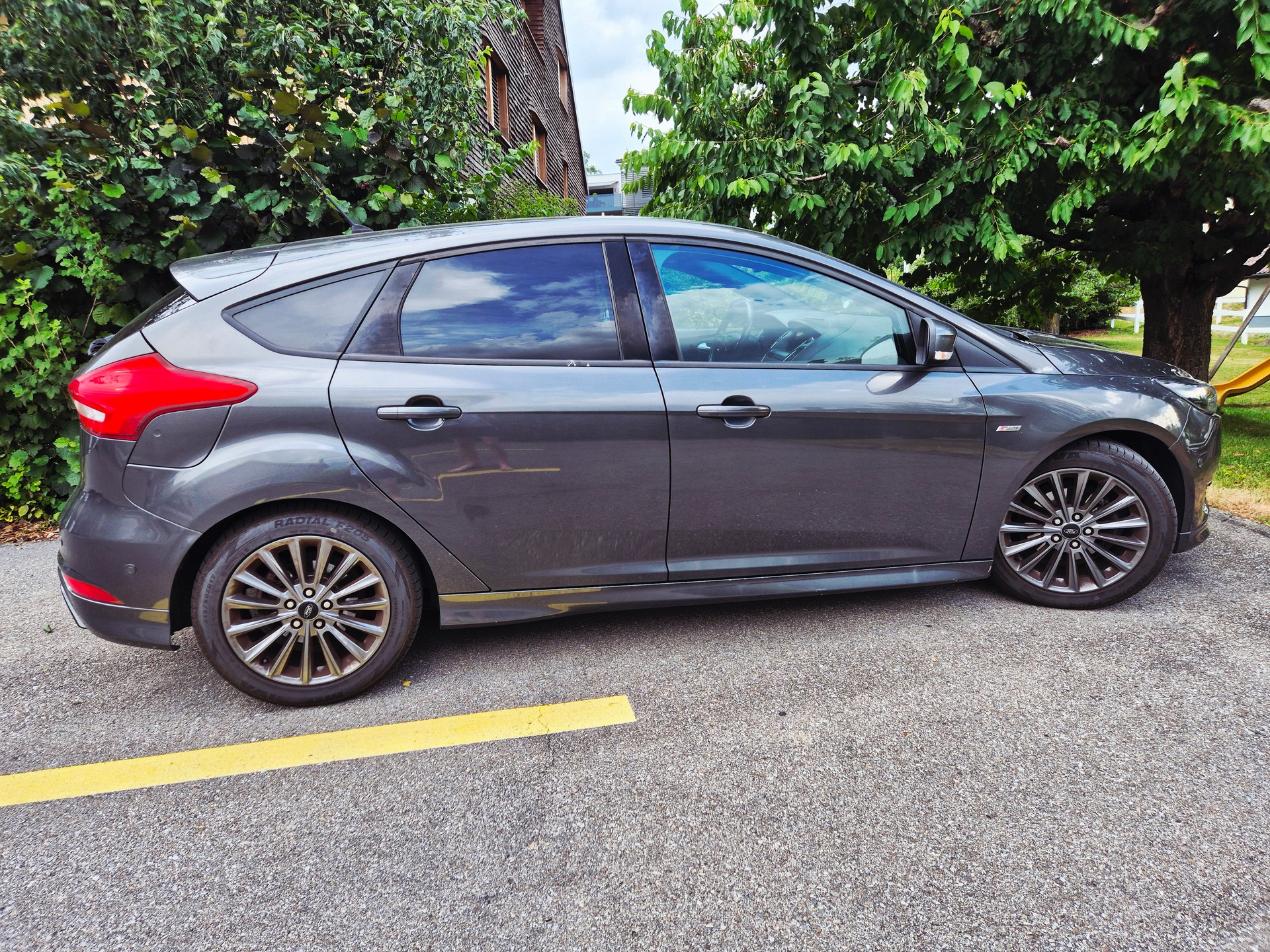 FORD 1.0i EcoB 125 ST-Line-image-2