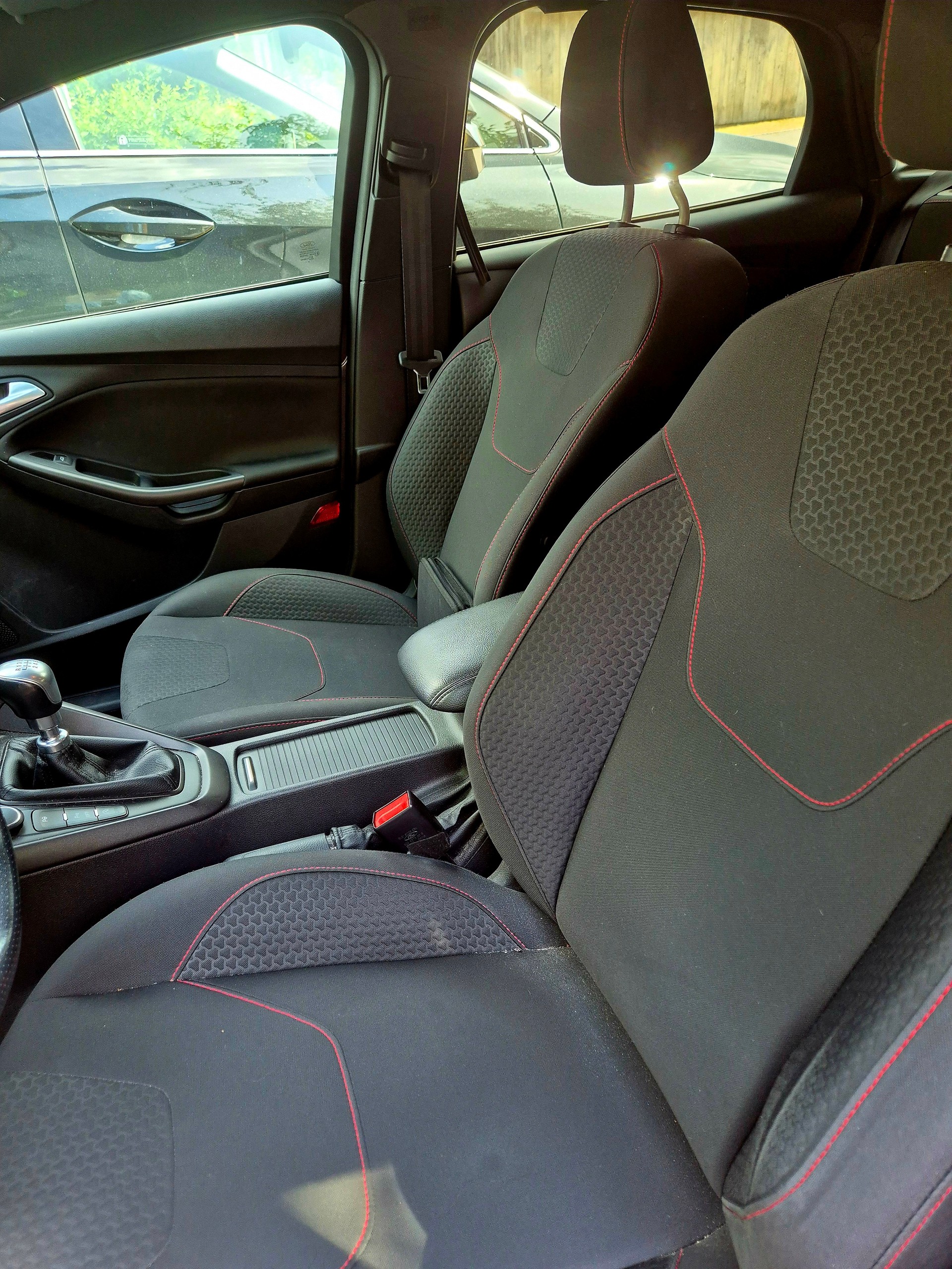 FORD 1.0i EcoB 125 ST-Line-image-4