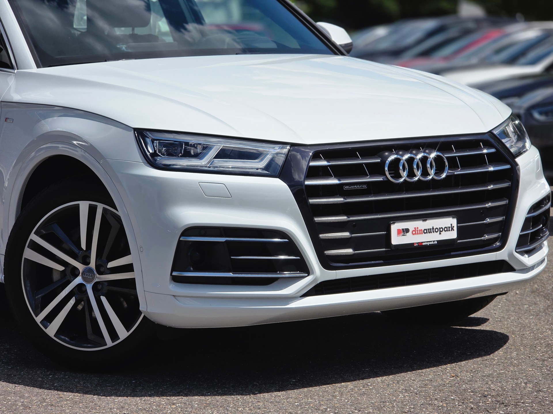 AUDI Q5 55 TFSI e Sport Quattro S-Line * CH-Fahrzeug * Frisch ab MFK * Anhängerkupplung * Panorama *-image-5