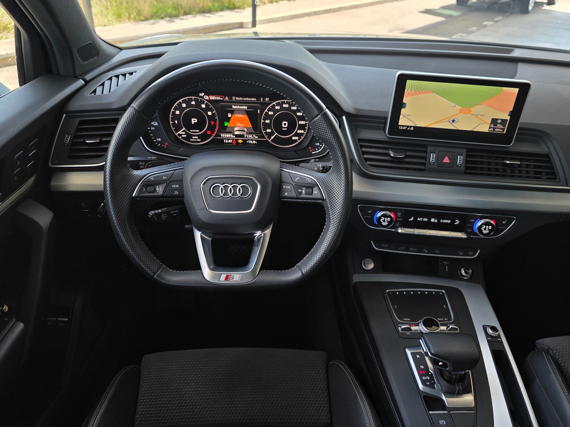 AUDI Q5 55 TFSI e Sport Quattro S-Line * CH-Fahrzeug * Frisch ab MFK * Anhängerkupplung * Panorama *-image-17