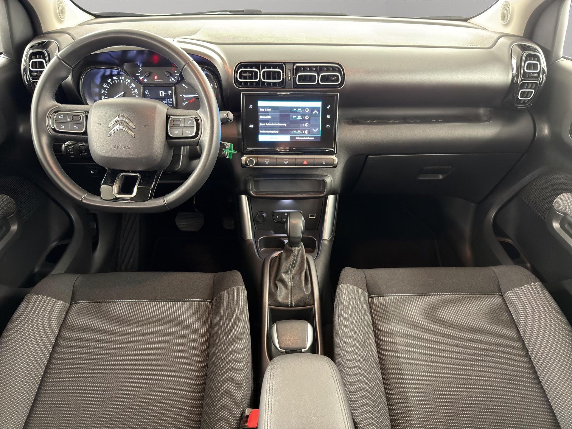 CITROEN C3 Aircross 1.2 PureTech 130 Feel Pack-image-7