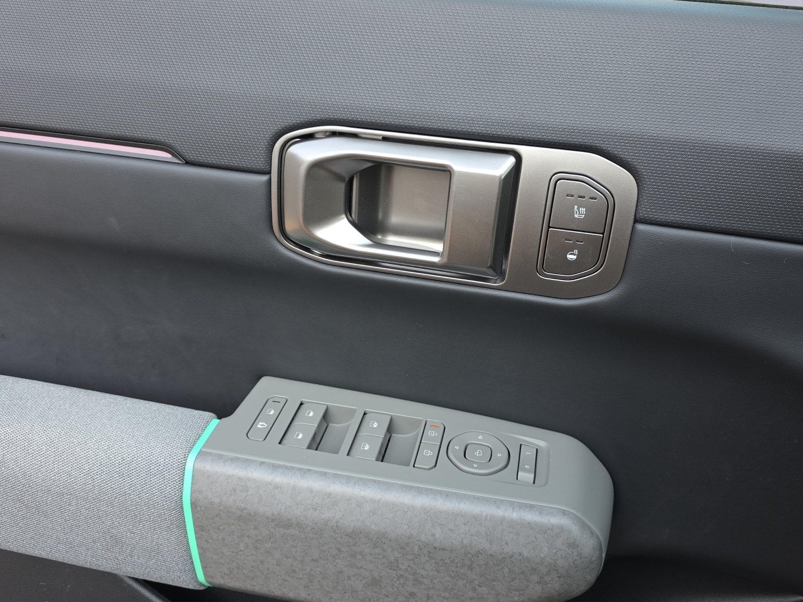 KIA EV4 81 kWh Earth+-image-12
