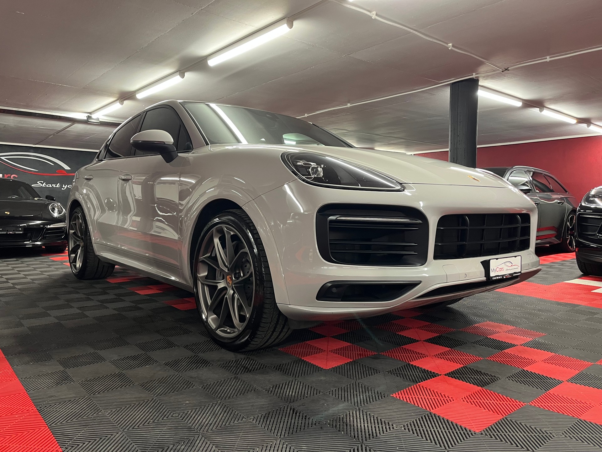 PORSCHE Cayenne S Coupé-image-0