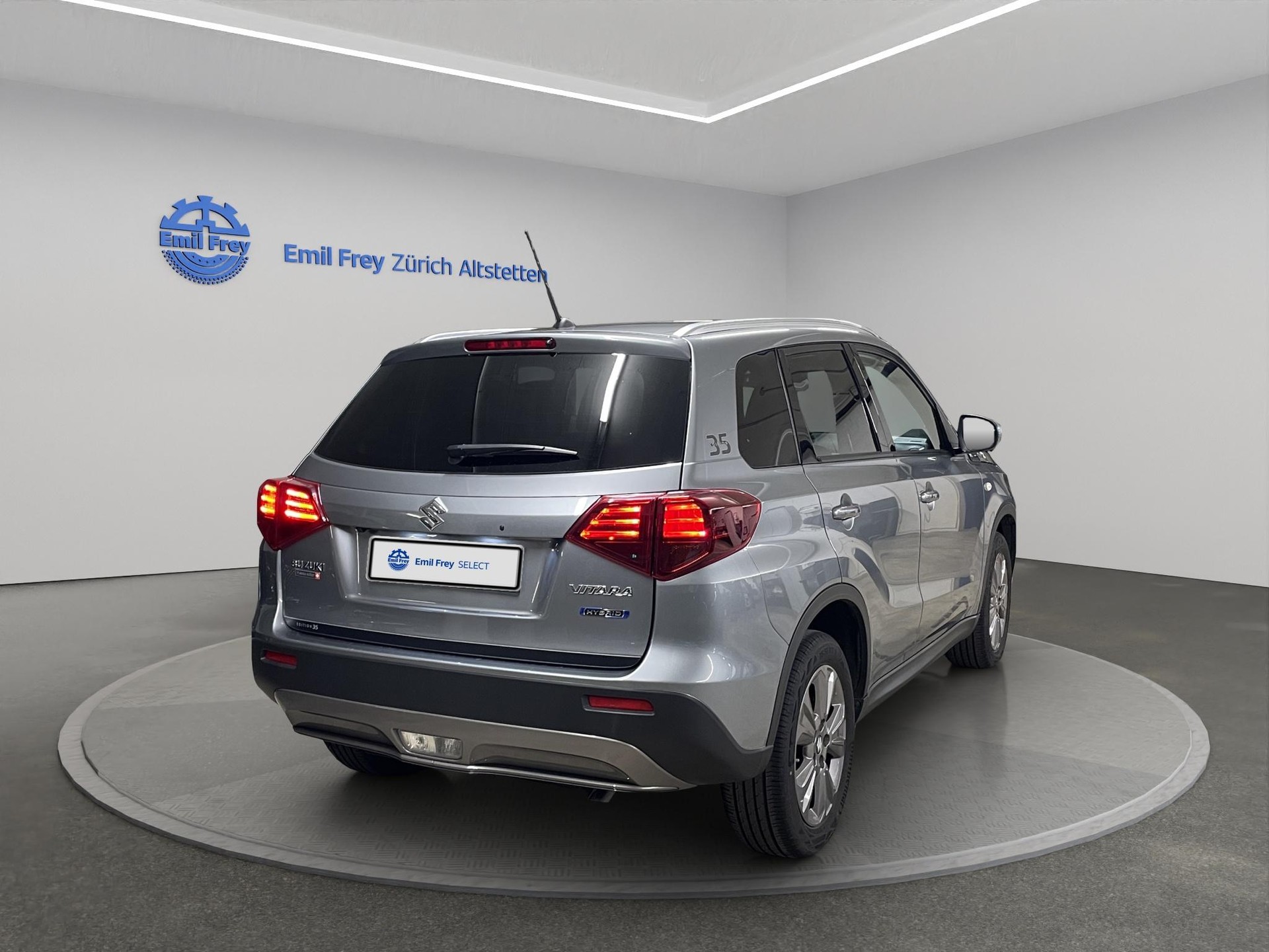 SUZUKI Vitara 1.5 Top Hybrid Edition 35 4x4-image-2