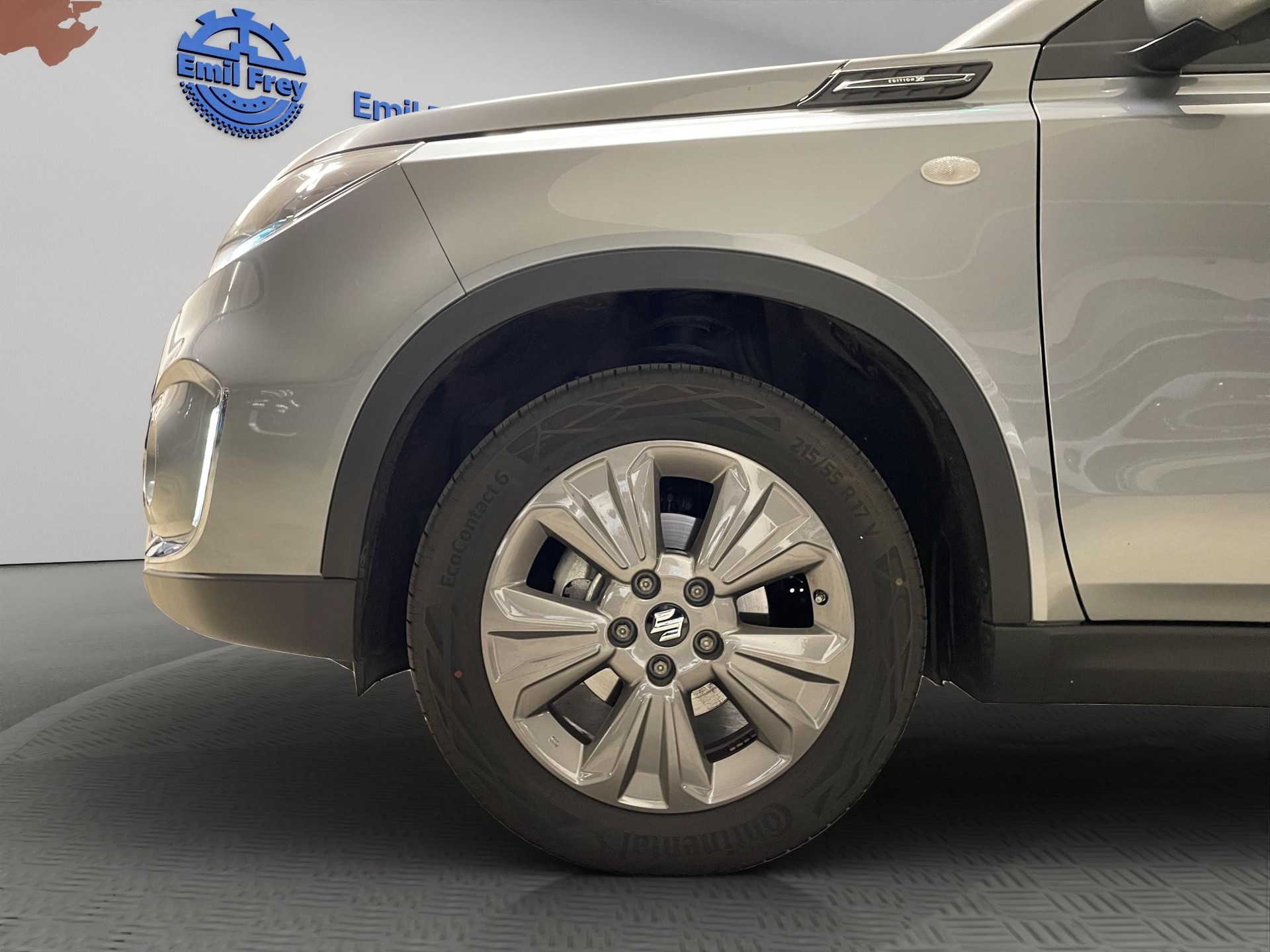 SUZUKI Vitara 1.5 Top Hybrid Edition 35 4x4-image-10