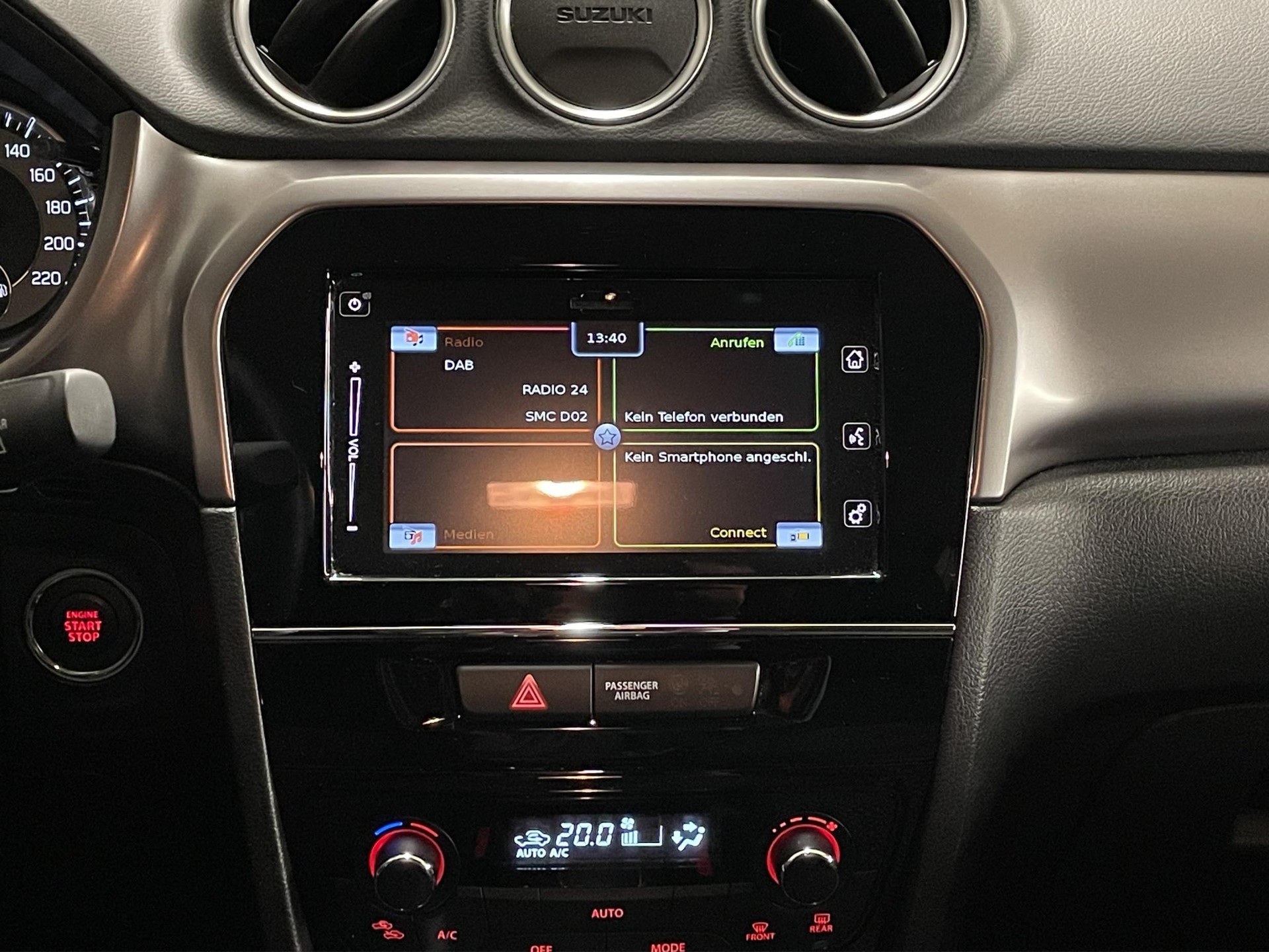 SUZUKI Vitara 1.5 Top Hybrid Edition 35 4x4-image-8