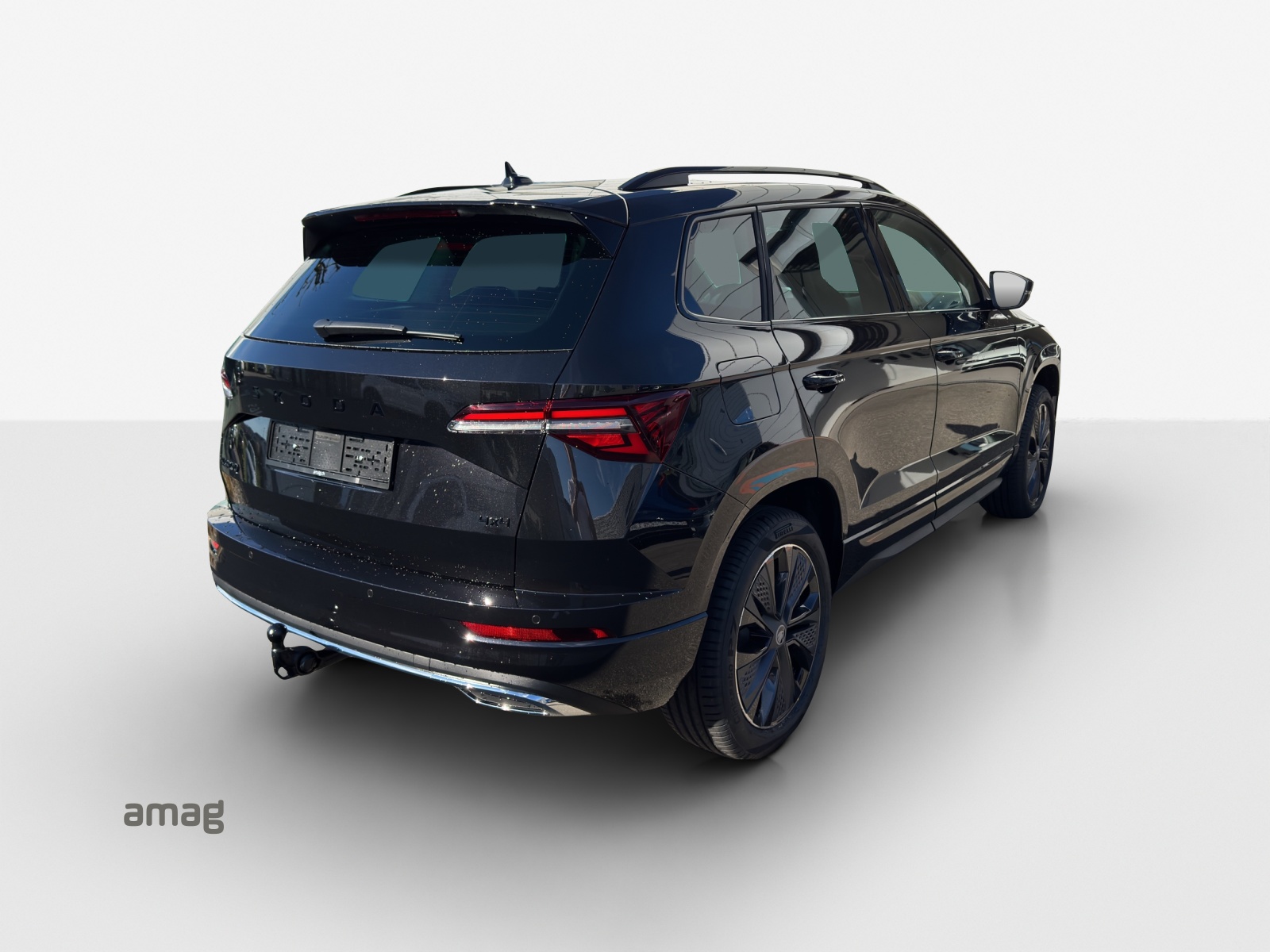 SKODA Karoq 2.0 TSI SportLine 4x4 DSG-image-4