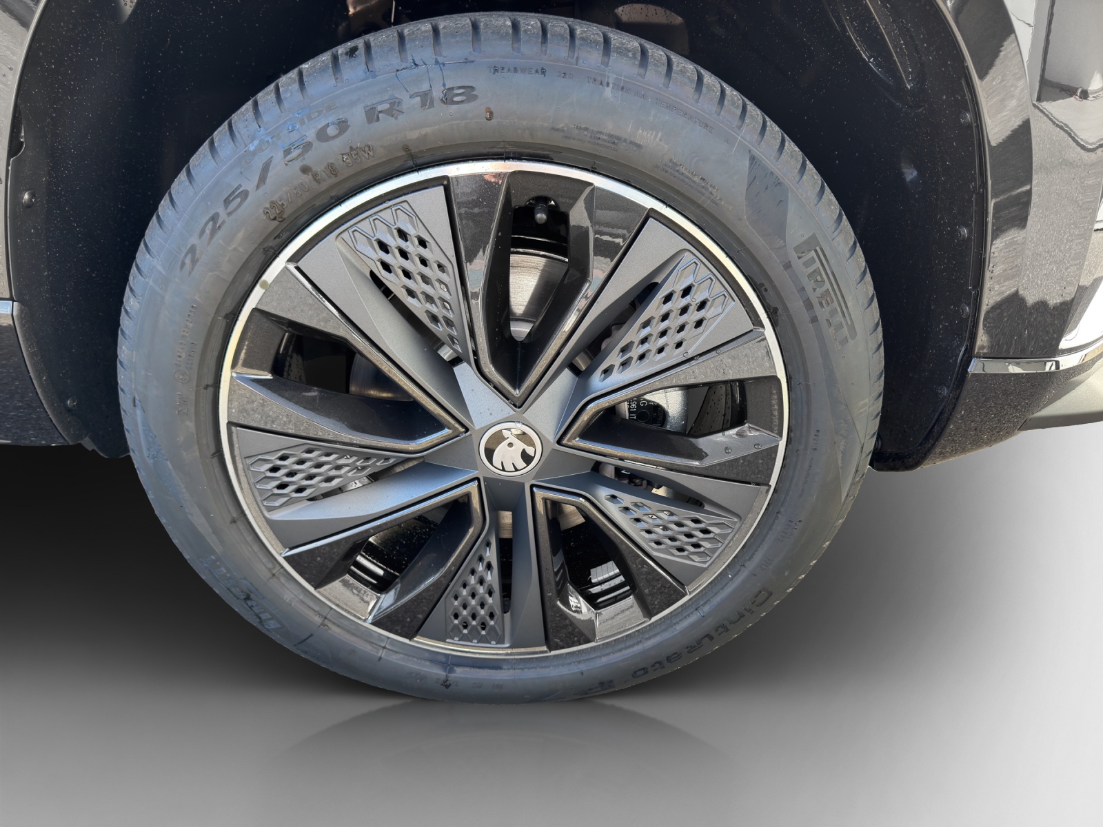 SKODA Karoq 2.0 TSI SportLine 4x4 DSG-image-14