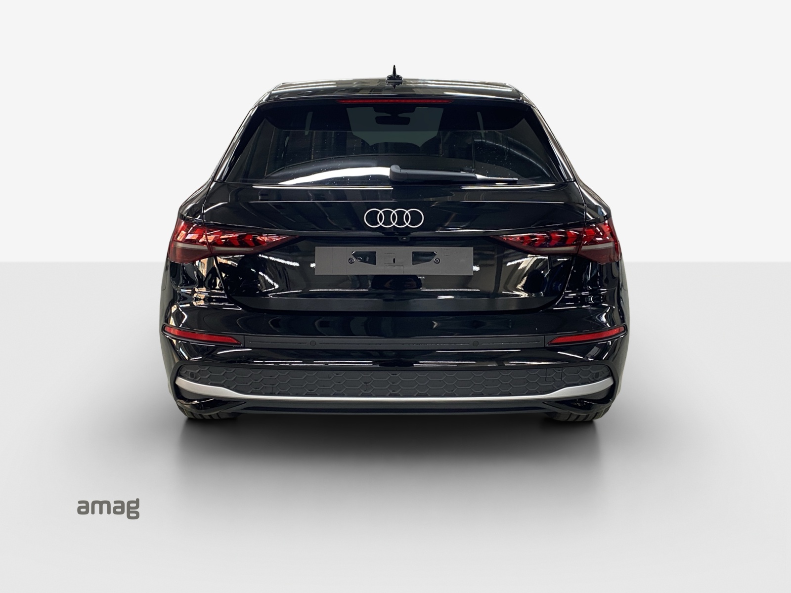 AUDI A3 Sportback TFSI 110 kW Attraction S tronic-showroom-element-3