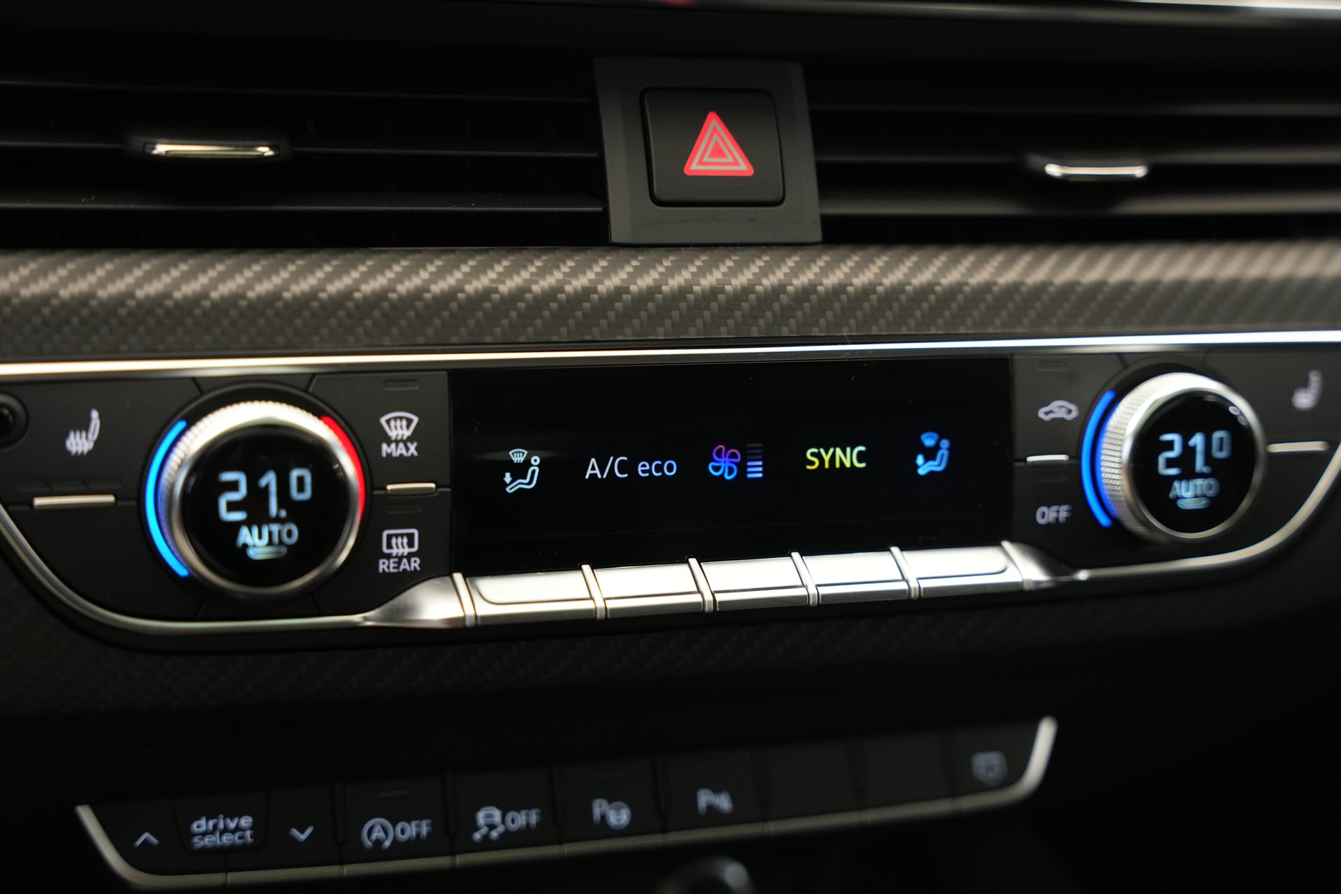 AUDI RS5 Sportback 2.9 TFSI Competition quattro tiptronic *Carbon* *DRC* *HuD* *B&O*-image-28