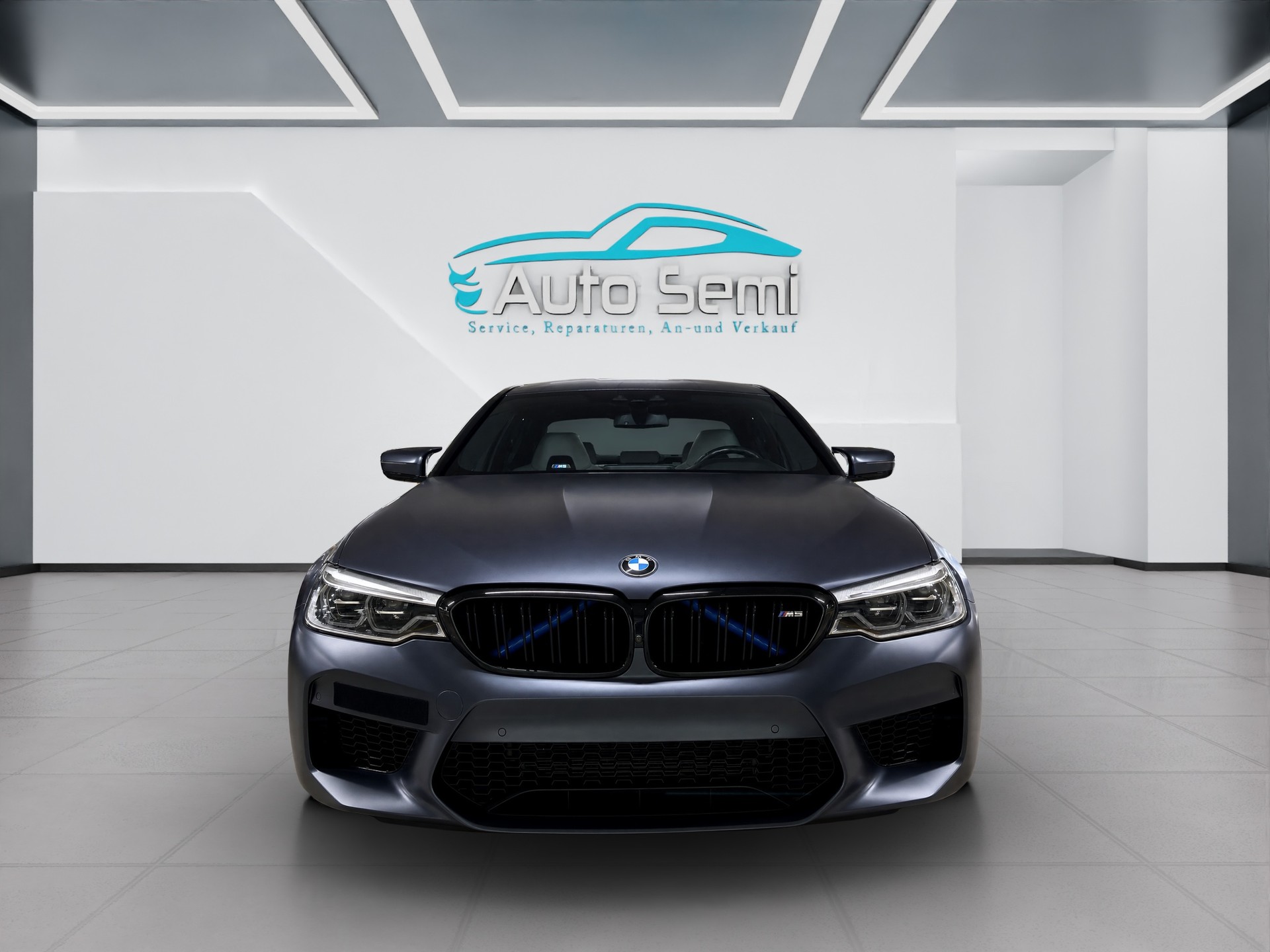 BMW M5 xDrive Drivelogic **Individual Frozen Grey**-image-7