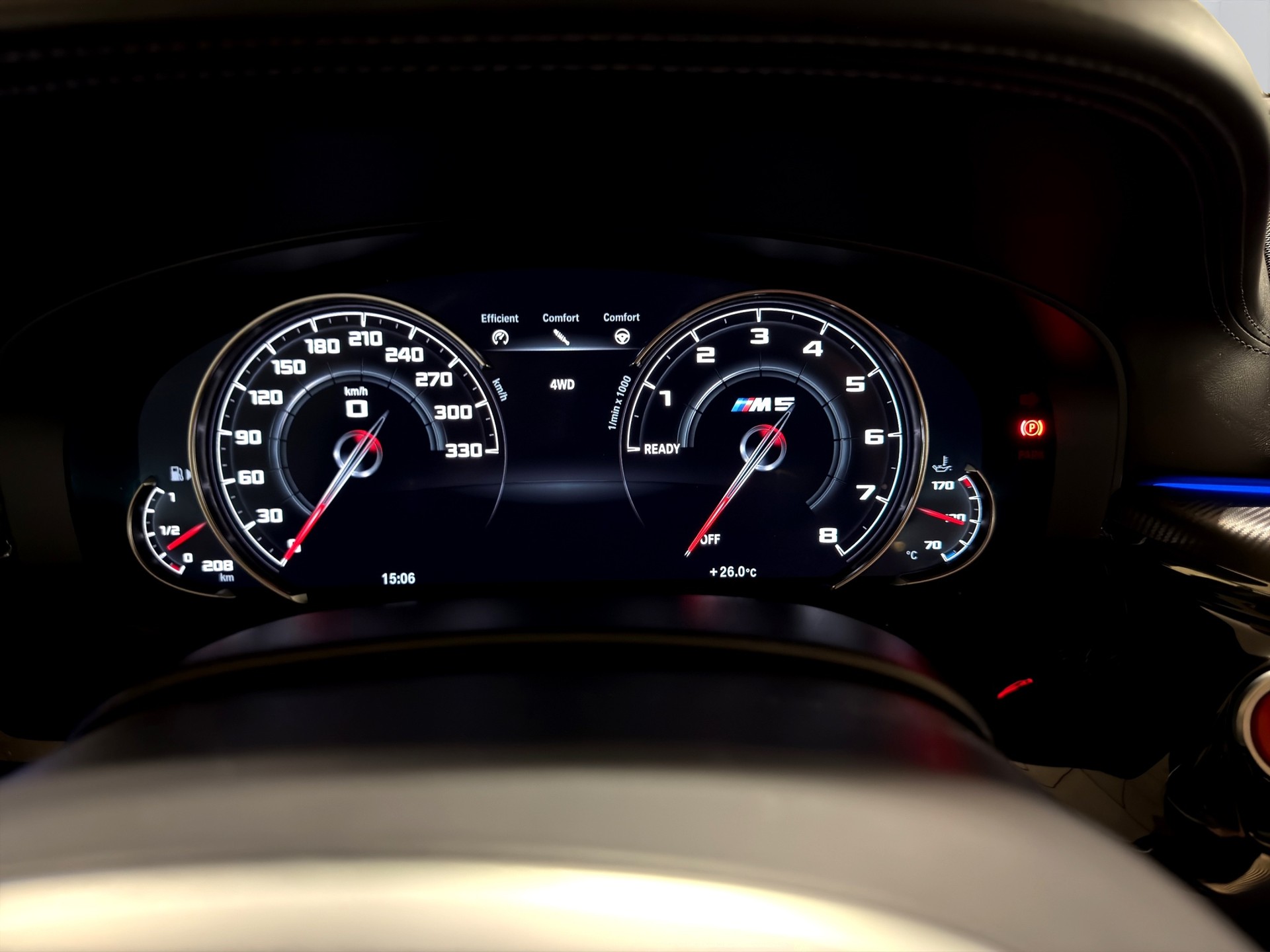 BMW M5 xDrive Drivelogic **Individual Frozen Grey**-image-16