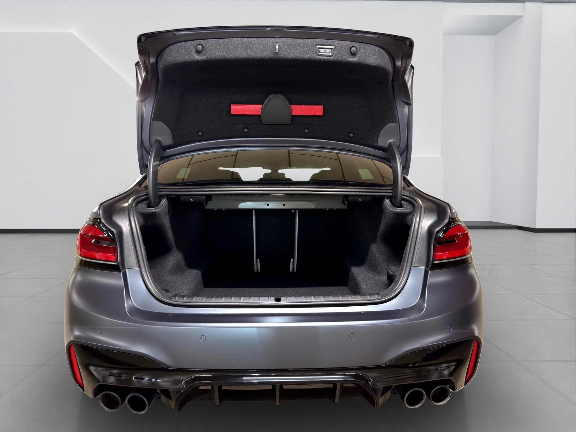 BMW M5 xDrive Drivelogic **Individual Frozen Grey**-image-26