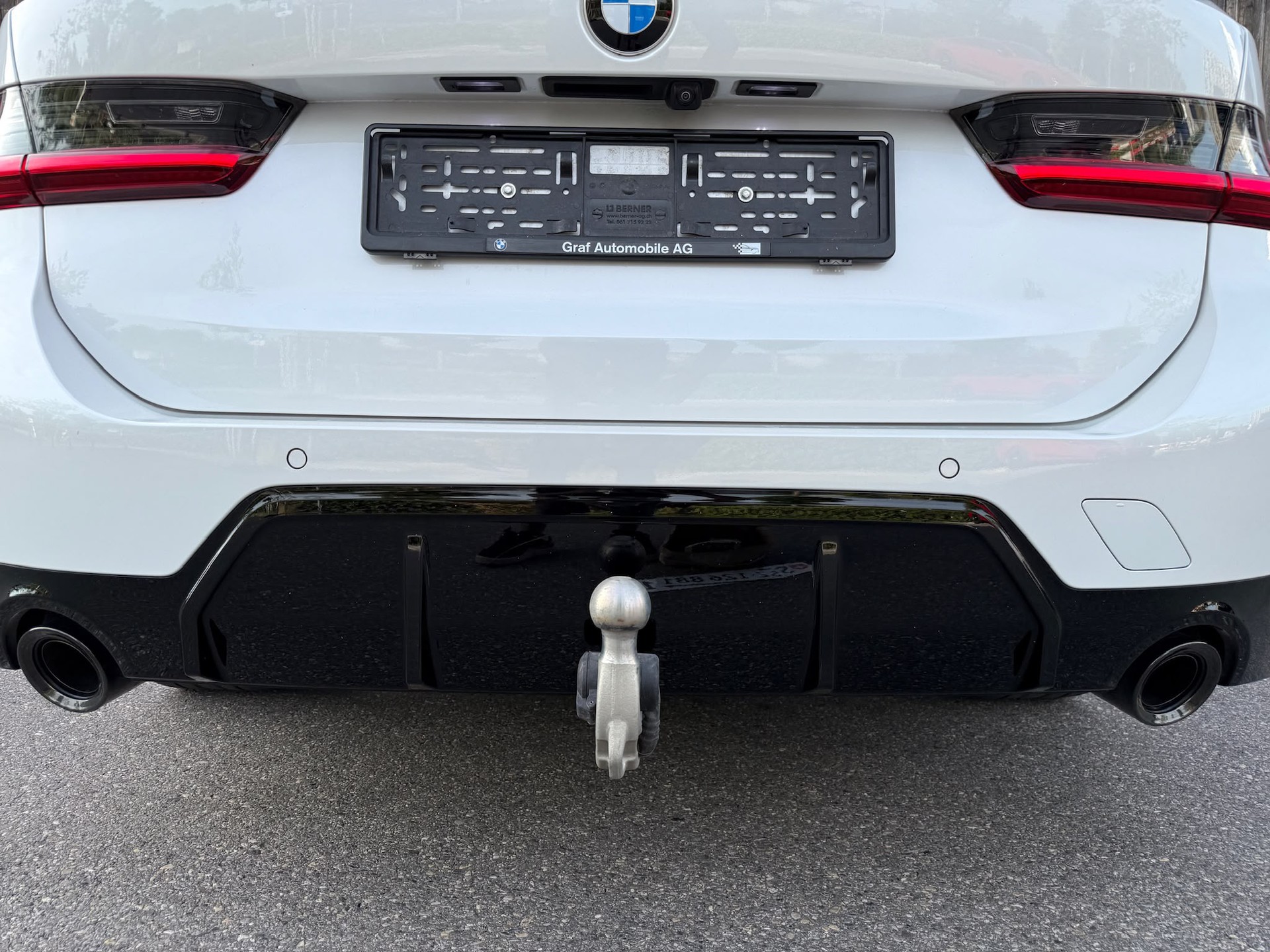 BMW 320d xDrive 48V Touring Steptronic M Sport-image-6