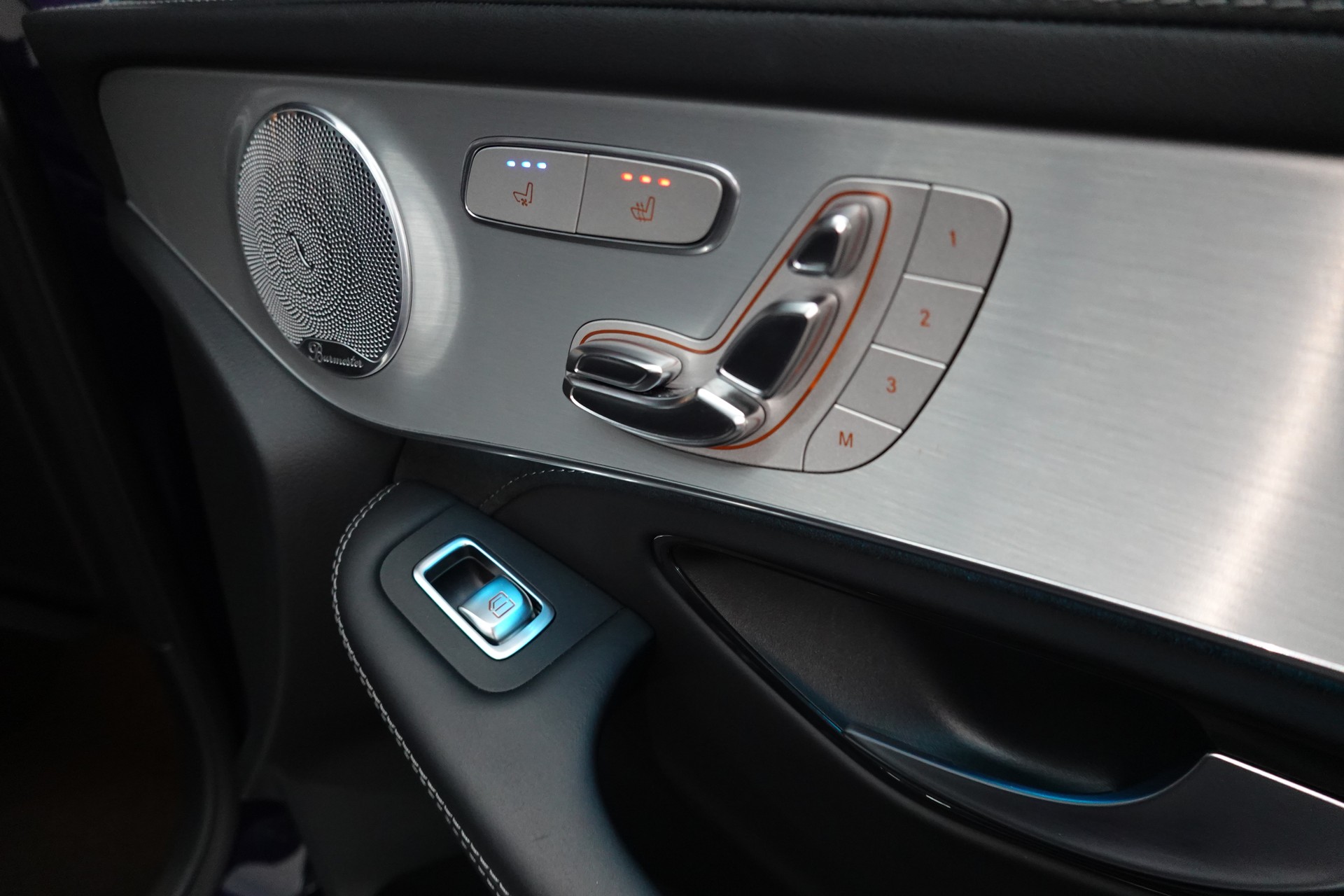 MERCEDES-BENZ GLC 63 S AMG 4Matic+ 9G-TRONIC CH-FZ FULL ON TOP BLAU MET.-image-41