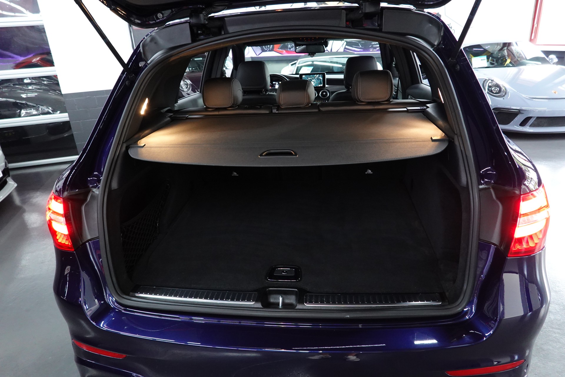 MERCEDES-BENZ GLC 63 S AMG 4Matic+ 9G-TRONIC CH-FZ FULL ON TOP BLAU MET.-image-35