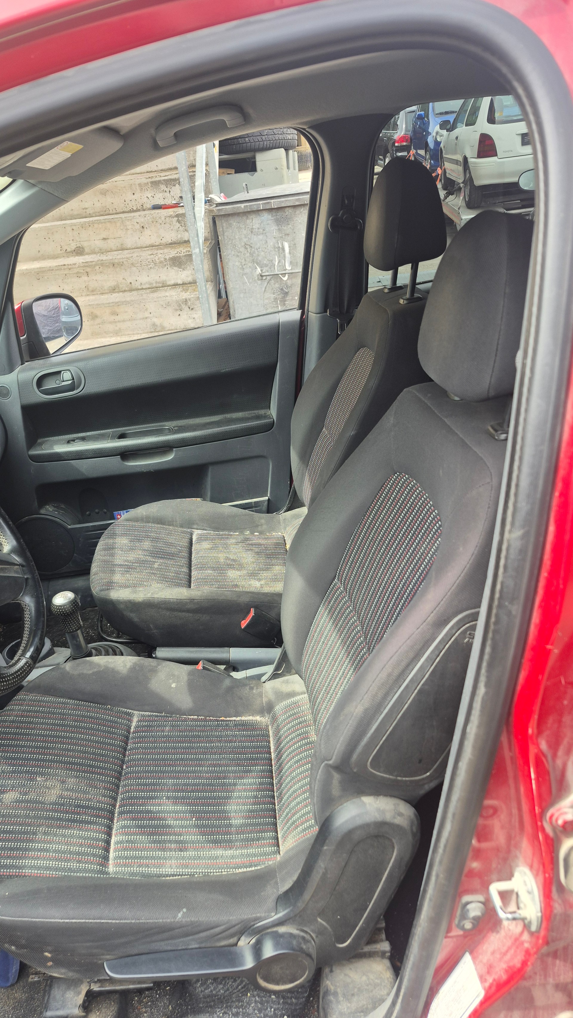 MITSUBISHI Colt 1.3 16V Sport motion-image-8