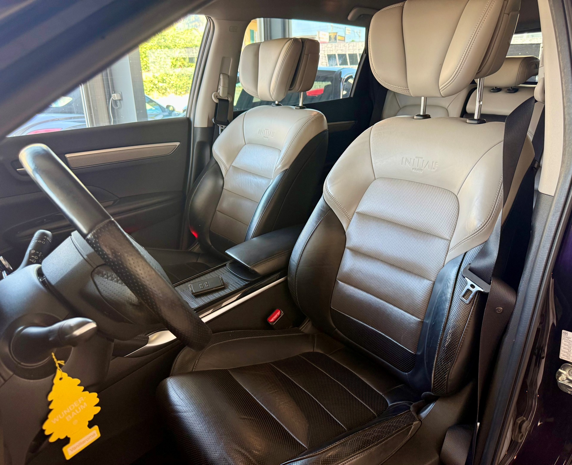 RENAULT Koleos 2.0 dCi Initiale Paris 4x4 Xtronic CVT-image-11