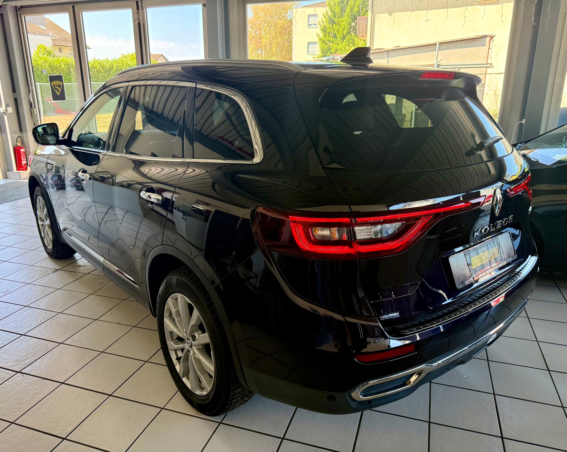 RENAULT Koleos 2.0 dCi Initiale Paris 4x4 Xtronic CVT-image-6