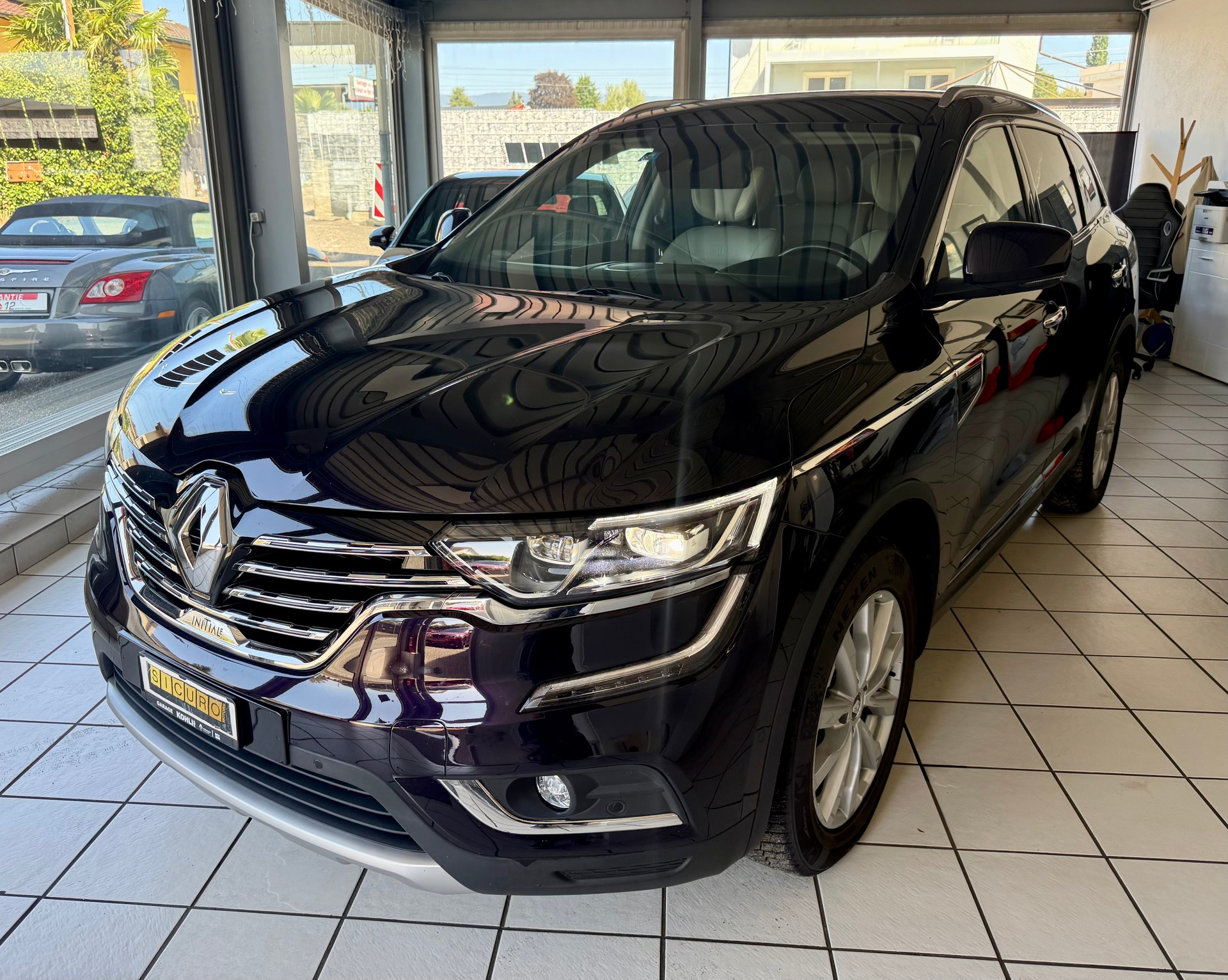 RENAULT Koleos 2.0 dCi Initiale Paris 4x4 Xtronic CVT-image-2