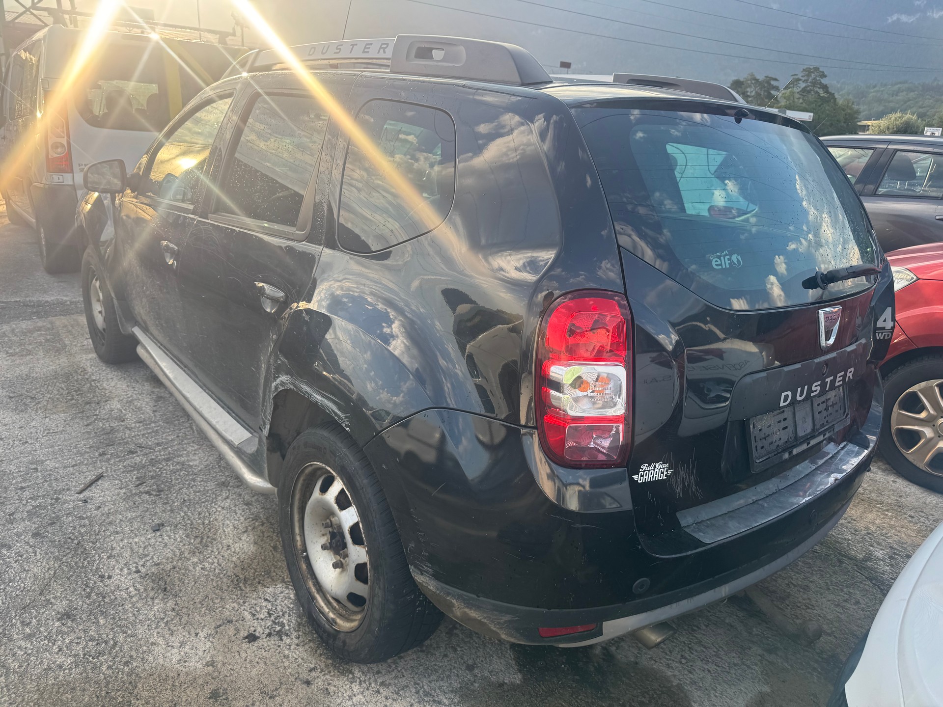 DACIA Duster 1.5 dCi Celebration 4x4-image-6