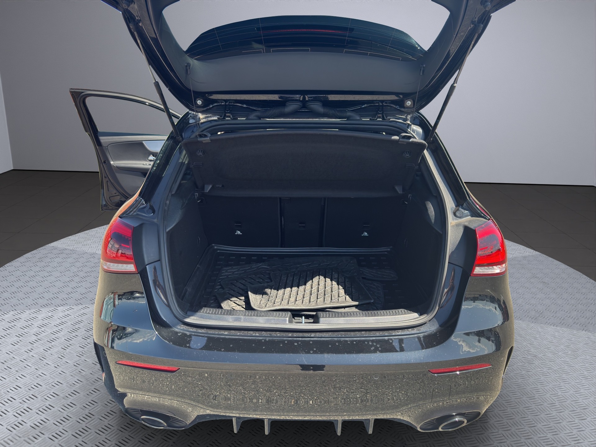 MERCEDES-BENZ Mercedes Classe A35 AMG 4matic-image-19
