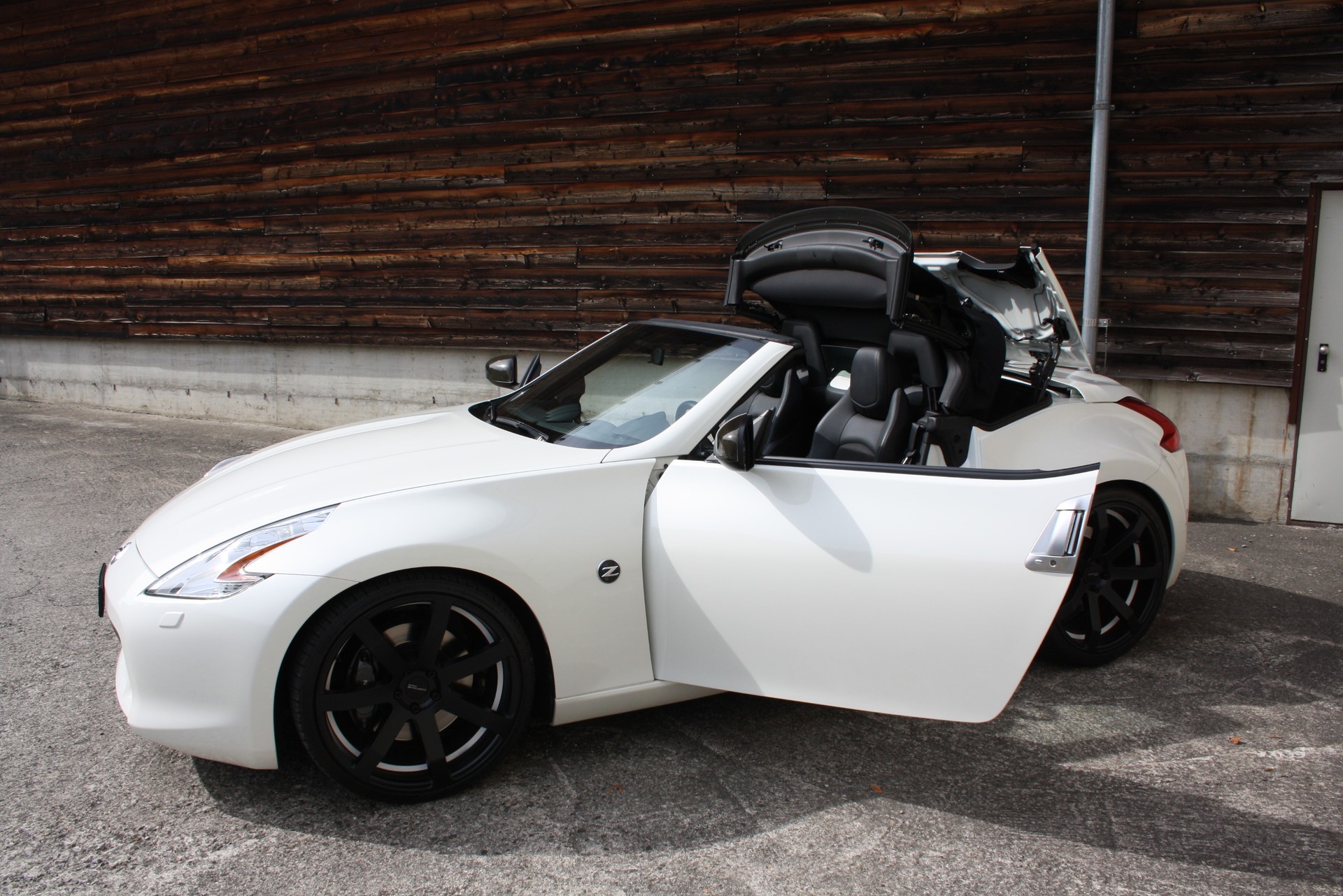 NISSAN 370 Z Roadster Pack Automatic-image-3