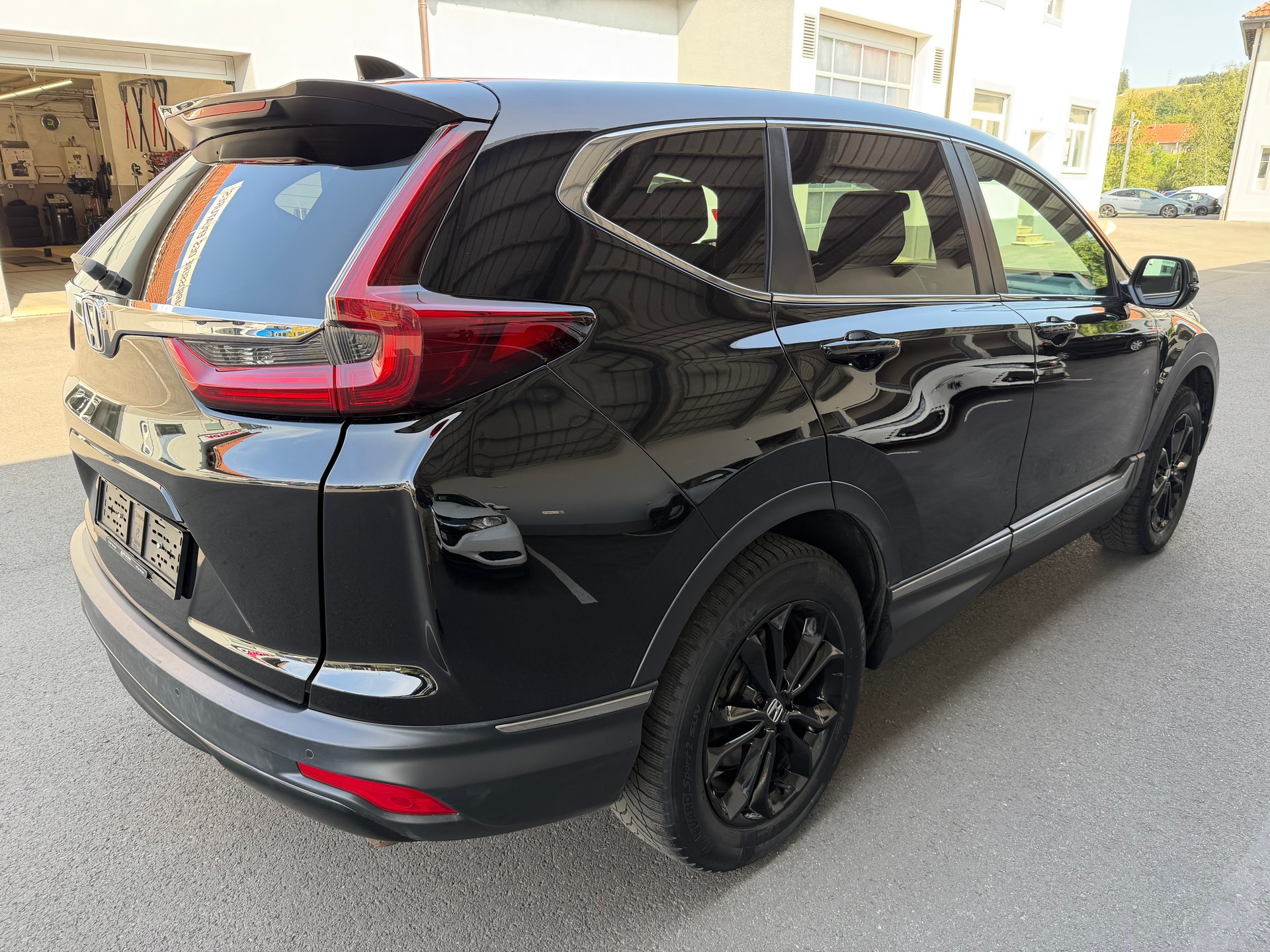 HONDA CR-V 2.0i MMD Hybrid Sport Line 4WD Automatic-image-7