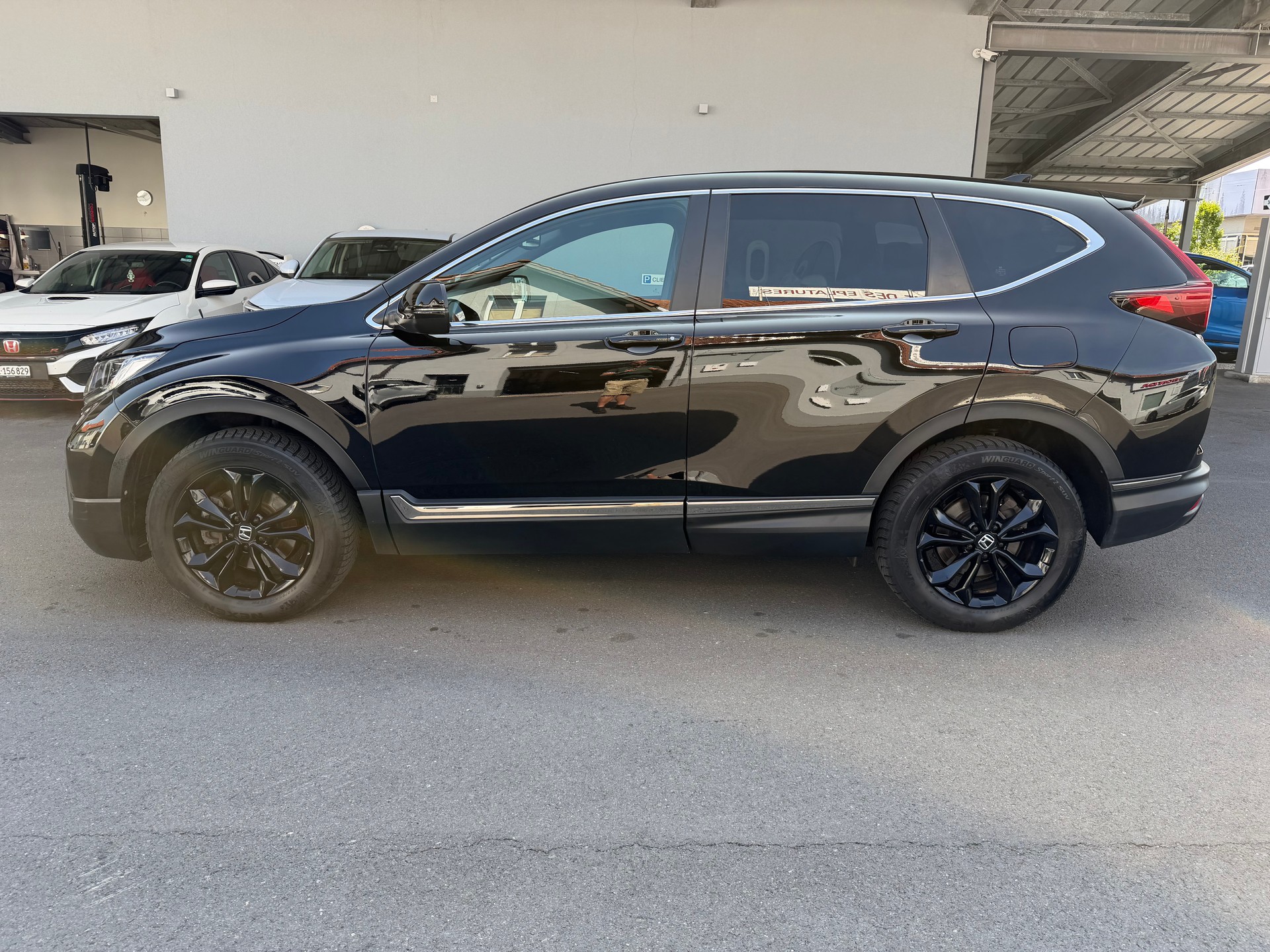 HONDA CR-V 2.0i MMD Hybrid Sport Line 4WD Automatic-image-6