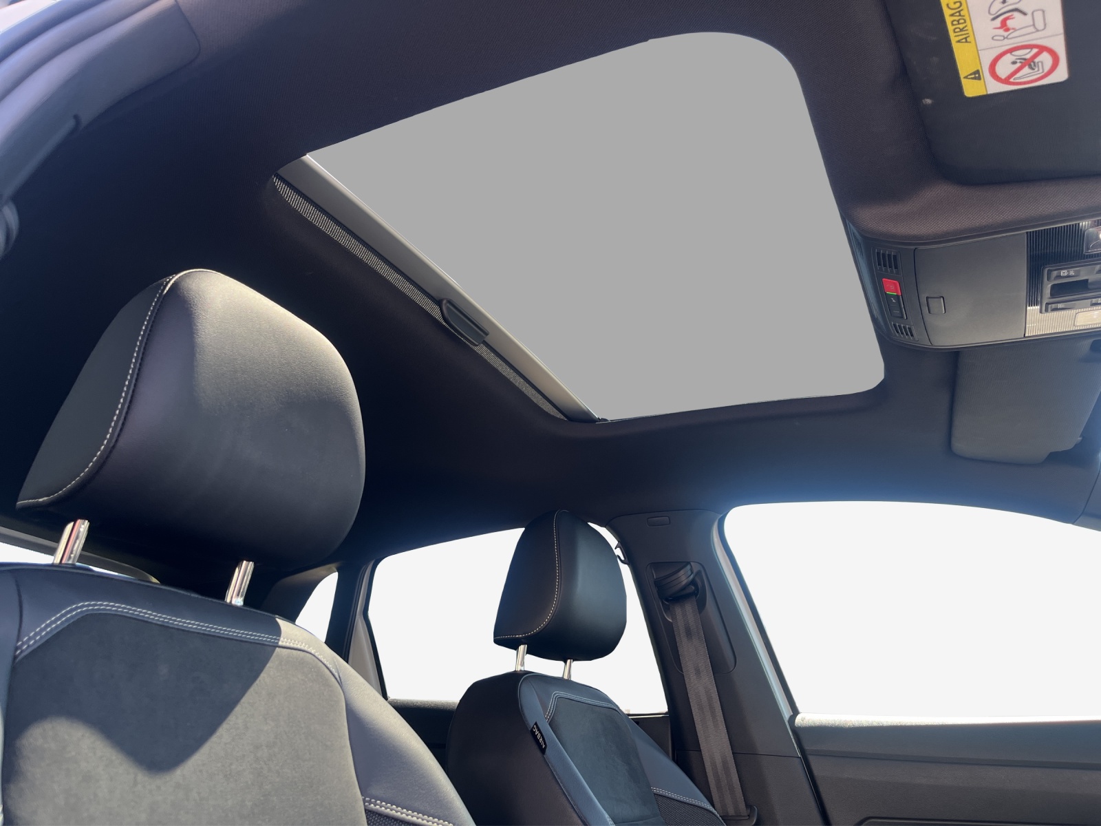 VW Polo 2.0 TSI GTI DSG-image-14