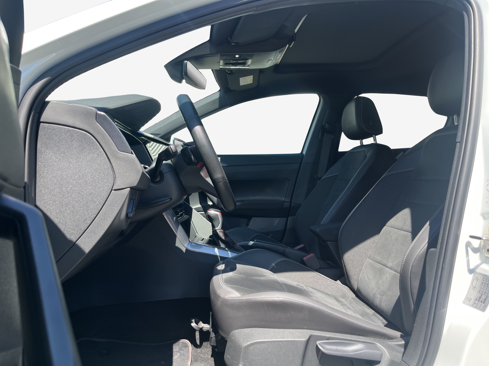 VW Polo 2.0 TSI GTI DSG-image-7